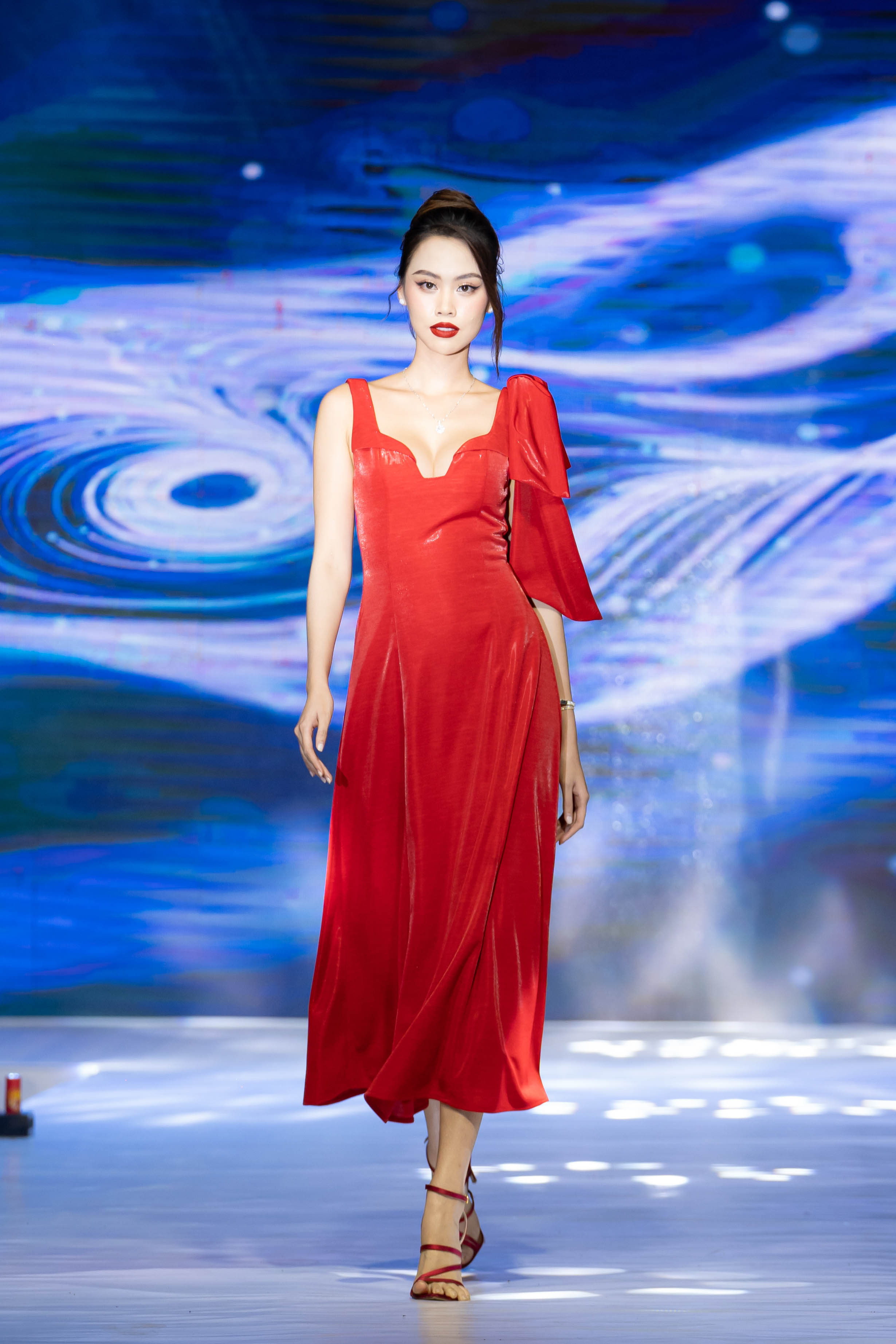 Top 10 Miss World Vietnam 2023 bất ngờ ra mắt thương hiệu thời trang- Ảnh 2.