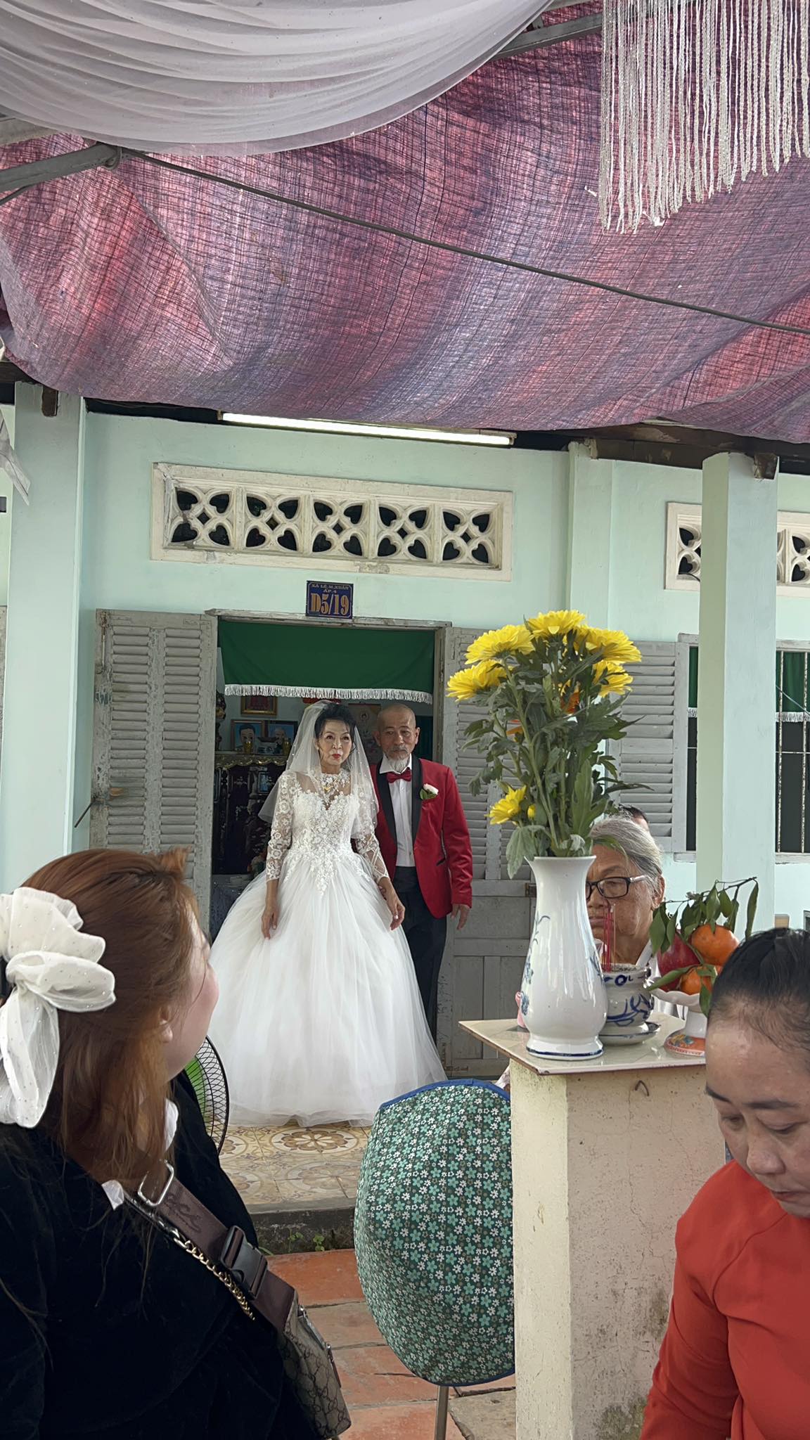 Chú rể U.70 từ Mỹ về đám cưới cùng cô dâu 62 tuổi tại TP.HCM- Ảnh 3.