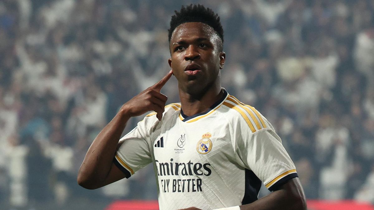 Cú hat-trick 'kinh điển' của Vinicius mang về Siêu cúp Tây Ban Nha cho Real  Madrid