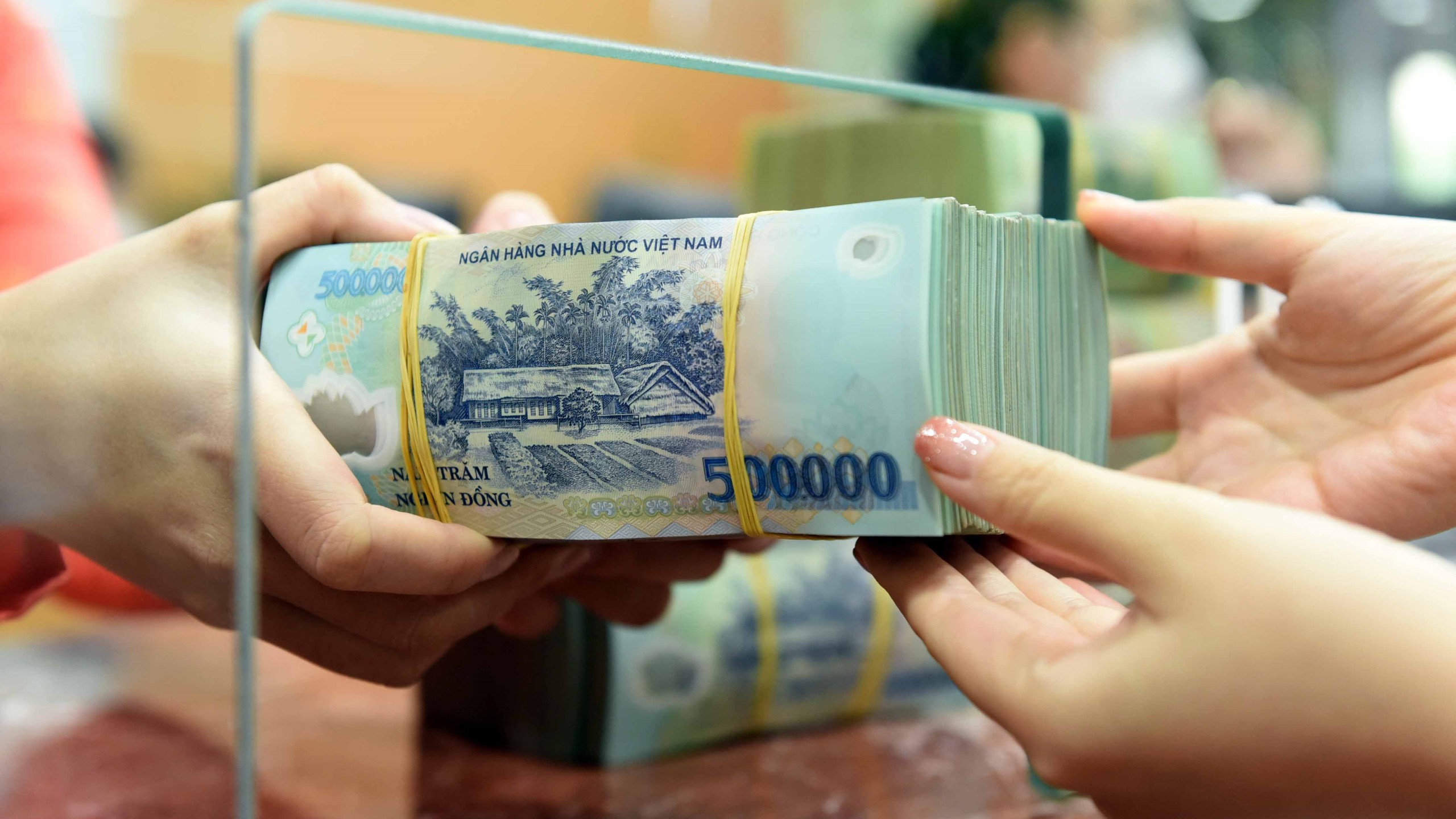 Ủy ban Chứng khoán Nhà nước yêu cầu DIG thu hồi lô trái phiếu 600 tỉ đồng - Ảnh 1.