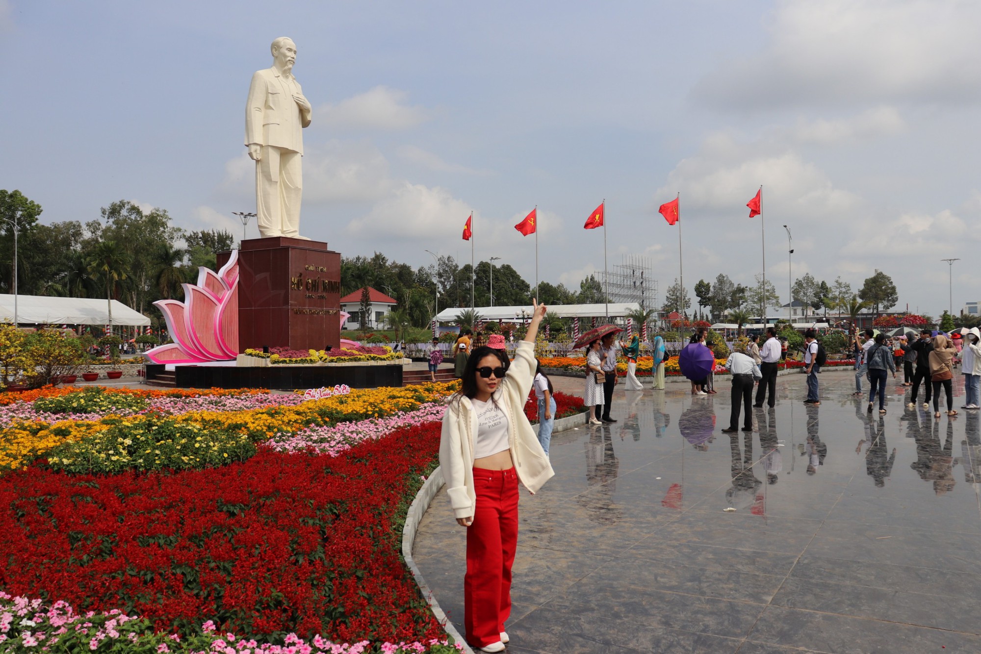 Nơi người trồng hoa luôn chào đón 'dân check- in' và không thu bất kỳ phí nào- Ảnh 5.