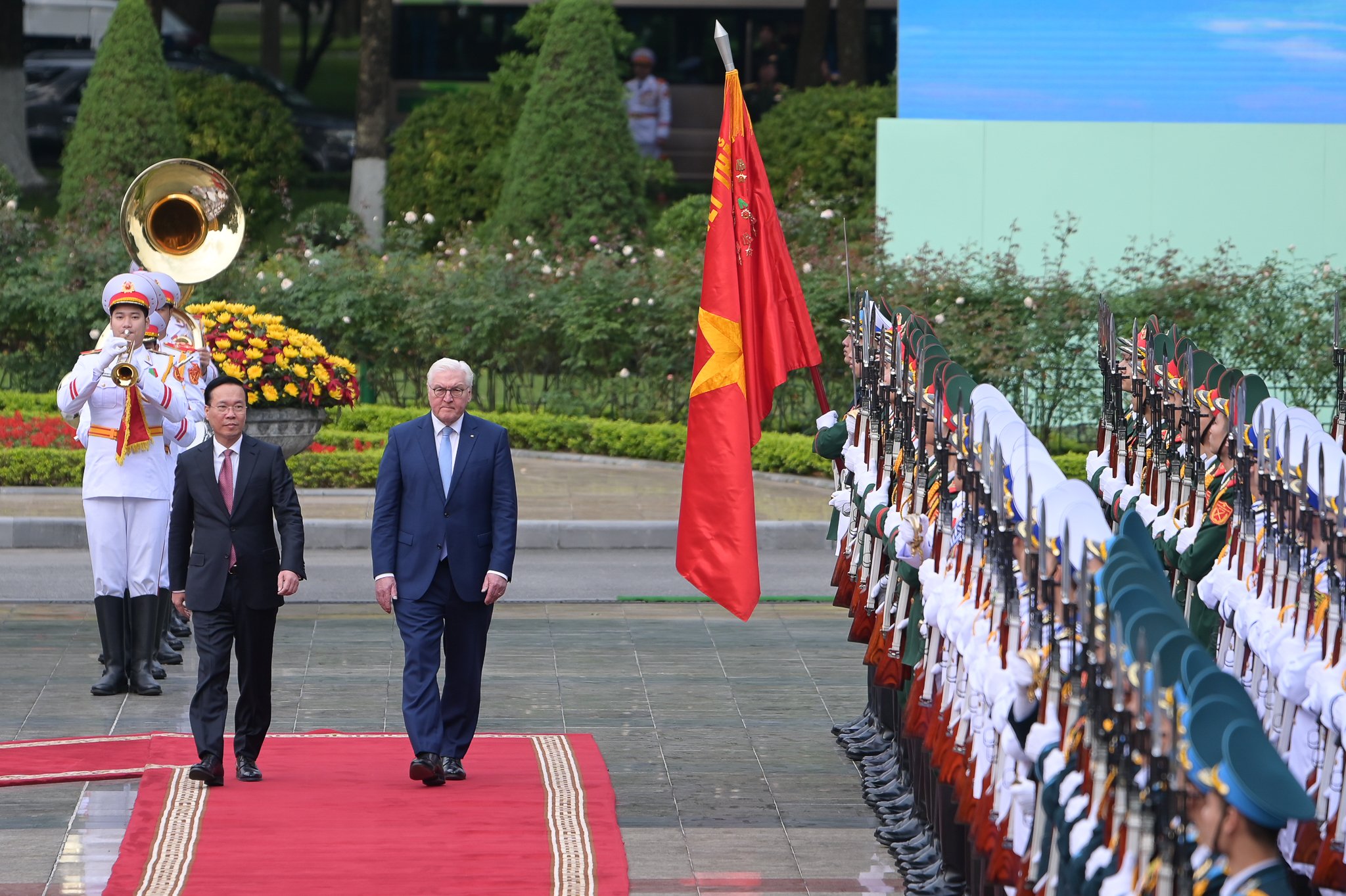 Chủ tịch nước Võ Văn Thưởng chủ trì lễ đón chính thức Tổng thống Đức Frank-Walter Steinmeier- Ảnh 4.