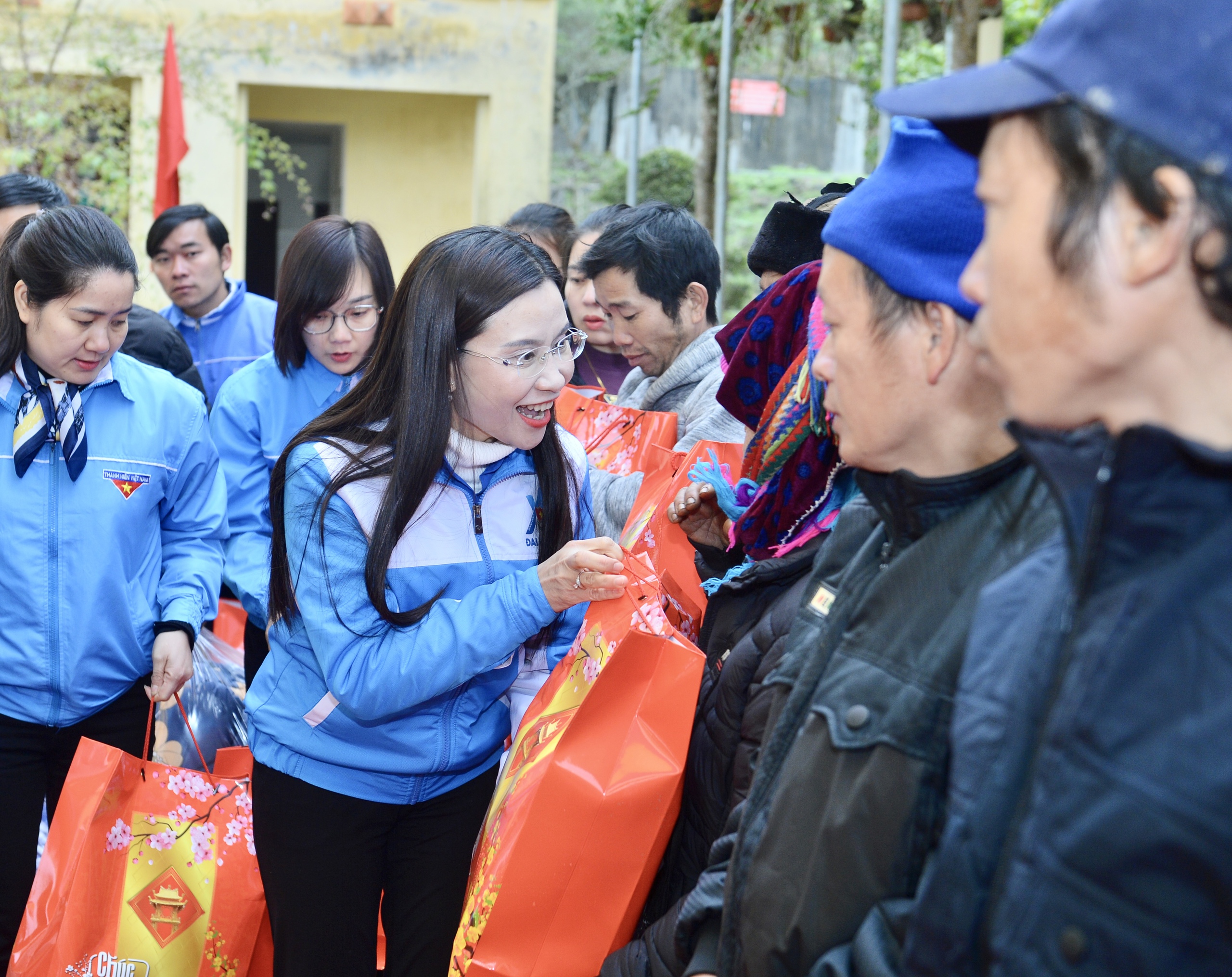 Ấm áp tết tại ngôi làng miền biên cương Hà Giang- Ảnh 12.