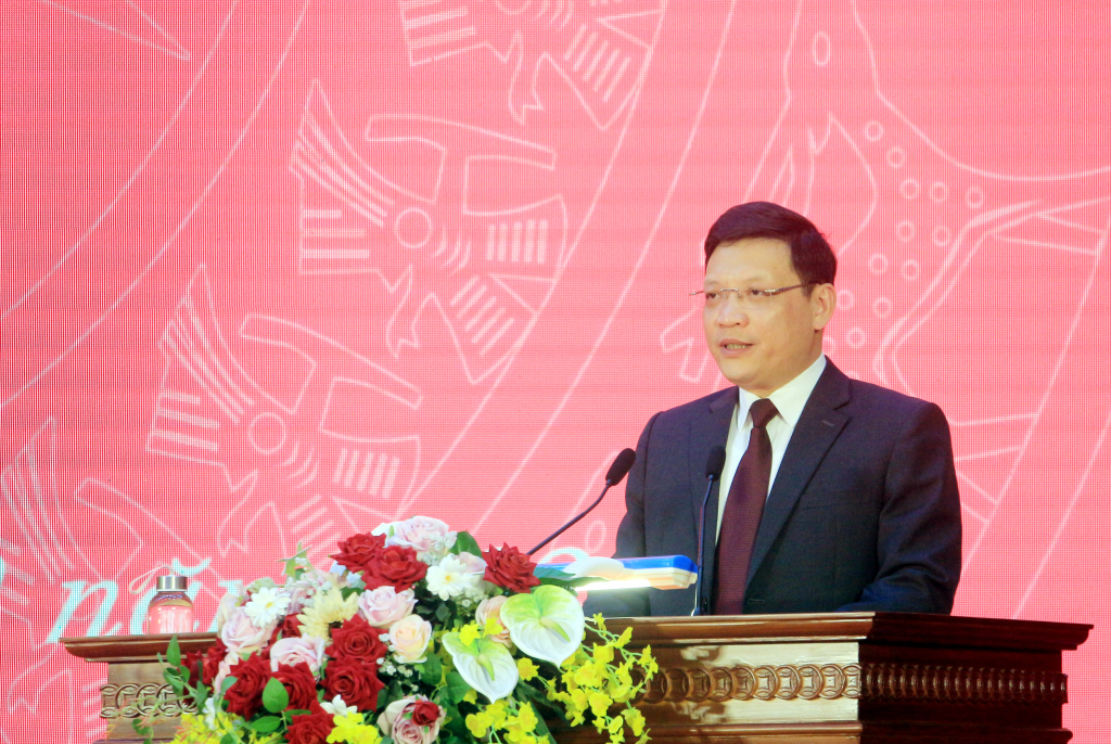 Bí thư Thành ủy Uông Bí được bầu làm Phó chủ tịch UBND tỉnh Quảng Ninh- Ảnh 1.