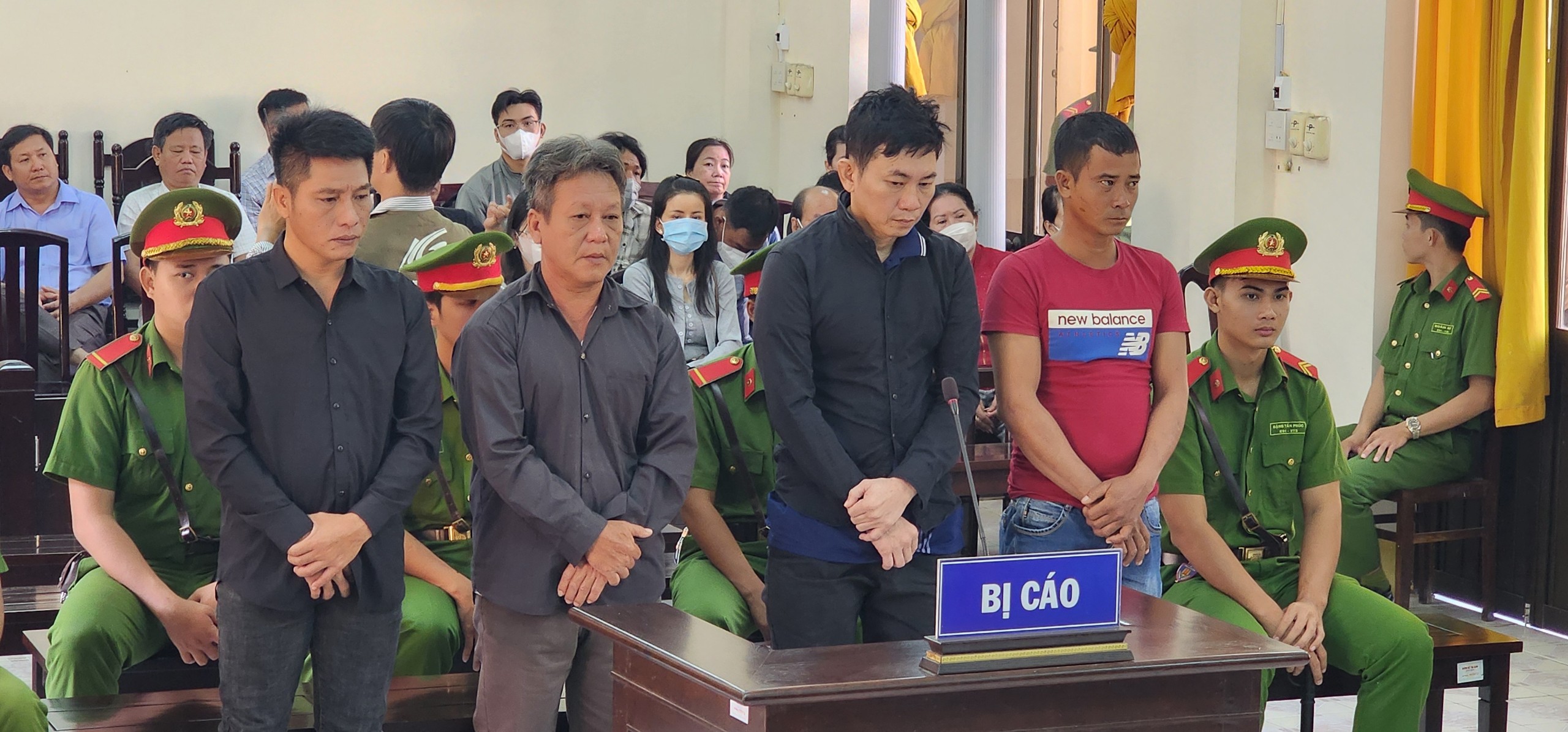 CASE LAW DRAFT NO. 01a/2024 On the crime of “Organizing Illegal Border Crossing” (This image is showing 4 defendants related to the specific case being discussed)