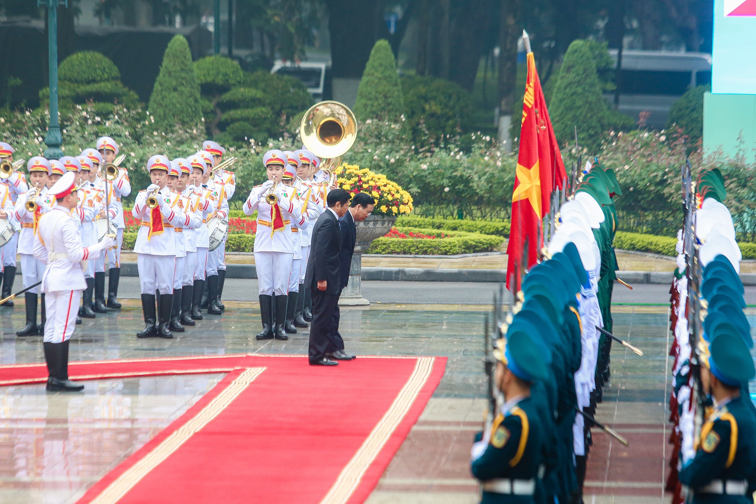 Lễ đón chính thức Tổng thống Philippines thăm cấp nhà nước đến Việt Nam- Ảnh 3.