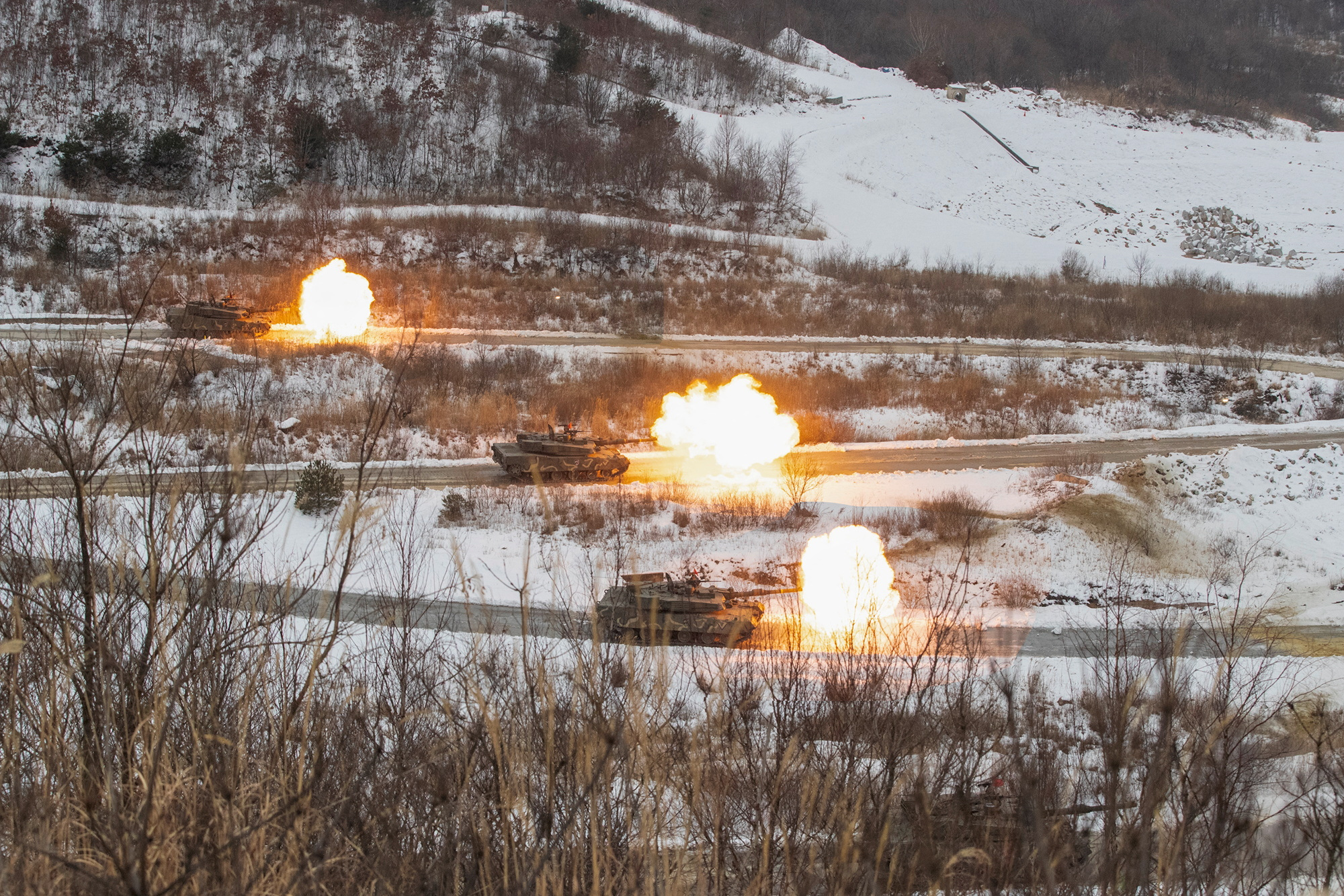 Triều Tiên cảnh báo nguy cơ xung đột đỉnh điểm trong năm 2024- Ảnh 1.