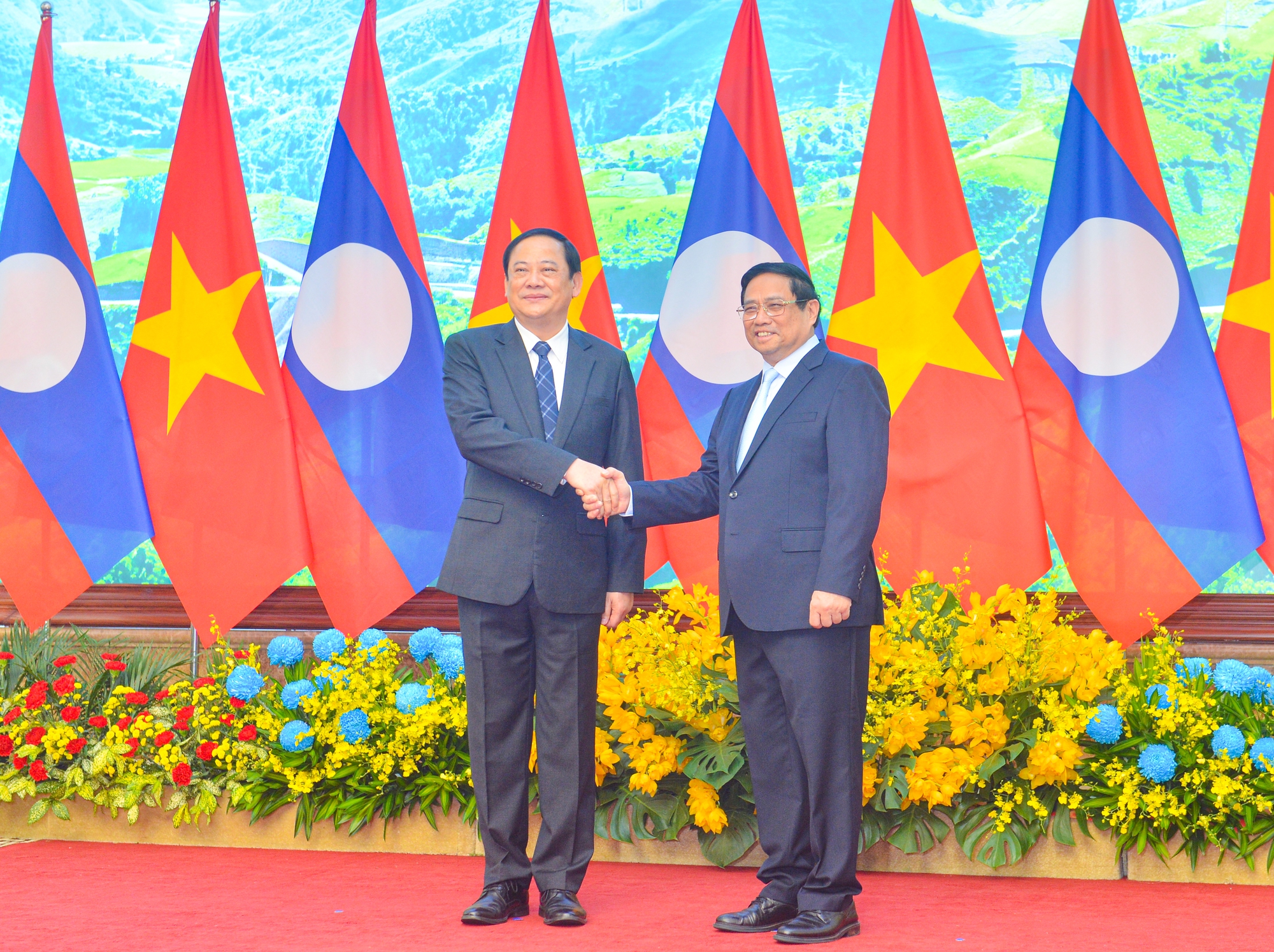 Thủ tướng Phạm Minh Chính chủ trì lễ đón Thủ tướng Lào thăm chính thức Việt Nam- Ảnh 6.
