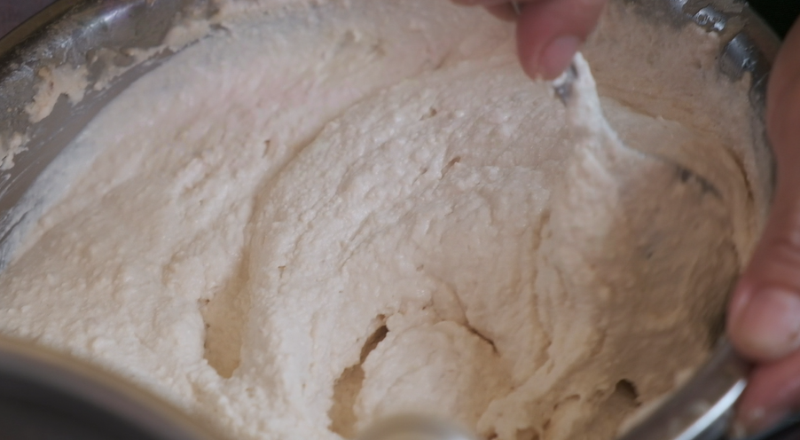 Bánh cống Sóc Trăng xốp mềm như bánh bông lan nhờ công thức bột chiên siêu đặc- Ảnh 4.