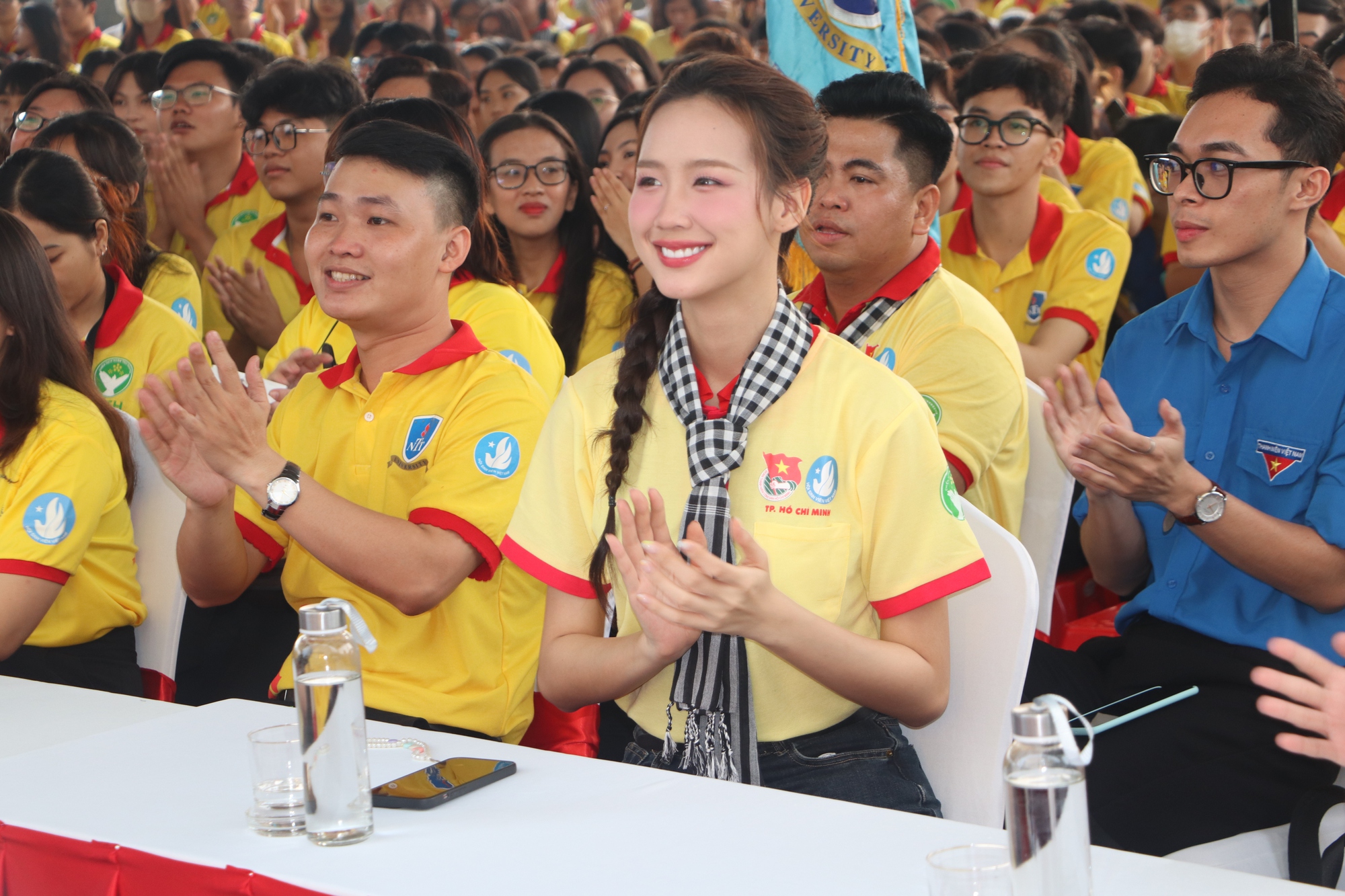 Hàng ngàn sinh viên, thanh niên tham gia ra quân 'Xuân tình nguyện' 2024- Ảnh 4.