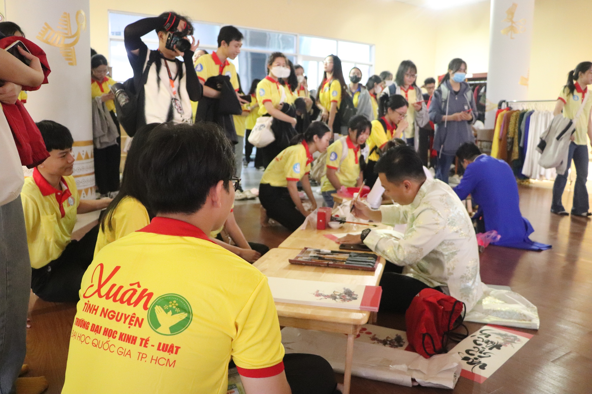 Hàng ngàn sinh viên, thanh niên tham gia ra quân 'Xuân tình nguyện' 2024- Ảnh 10.