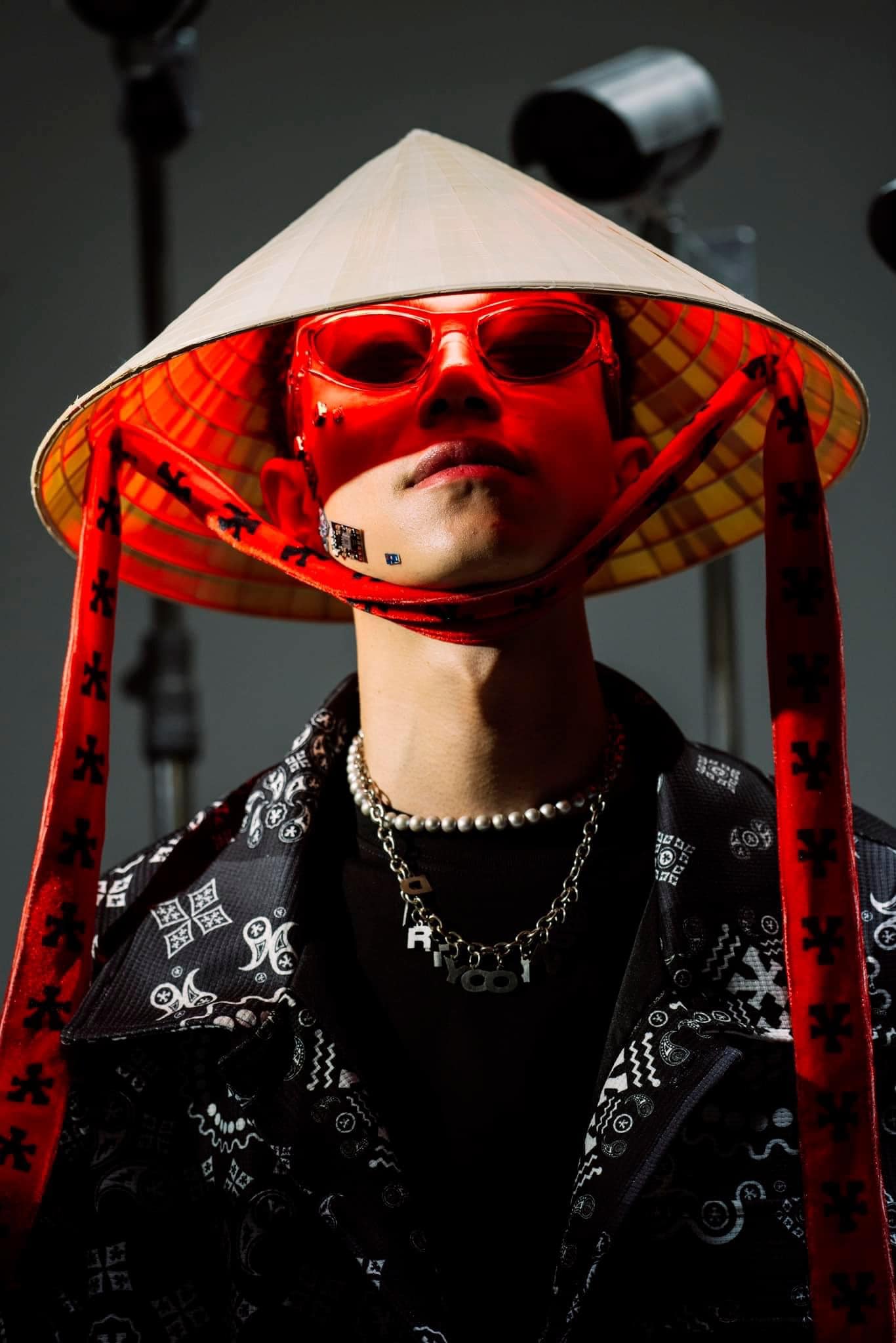 Hoàng Thùy Linh, Phương Mỹ Chi vào danh sách 10 nghệ sĩ xuất sắc nhất năm- Ảnh 1. Hoàng Thùy Linh, Phương Mỹ Chi vào danh sách 10 nghệ sĩ xuất sắc nhất năm- Ảnh 1.