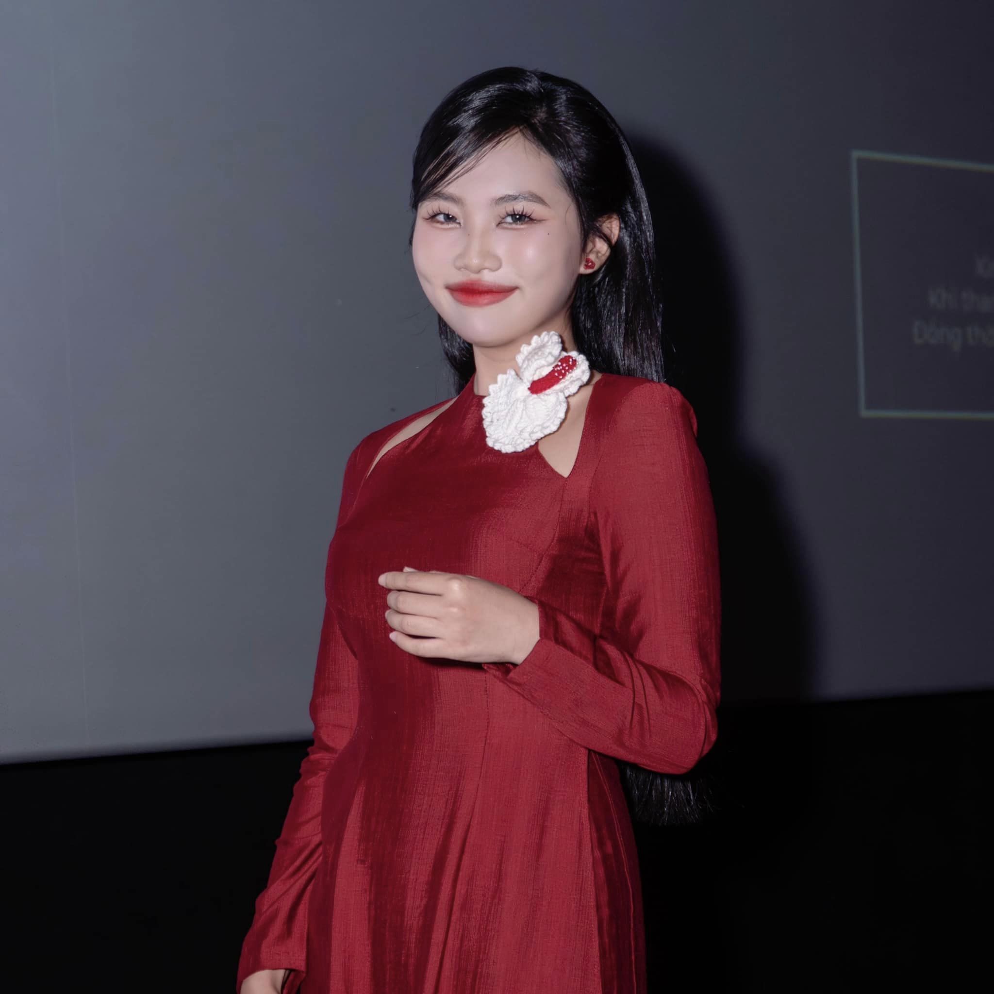 Hoàng Thùy Linh, Phương Mỹ Chi vào danh sách 10 nghệ sĩ xuất sắc nhất năm- Ảnh 7. Hoàng Thùy Linh, Phương Mỹ Chi vào danh sách 10 nghệ sĩ xuất sắc nhất năm- Ảnh 7.
