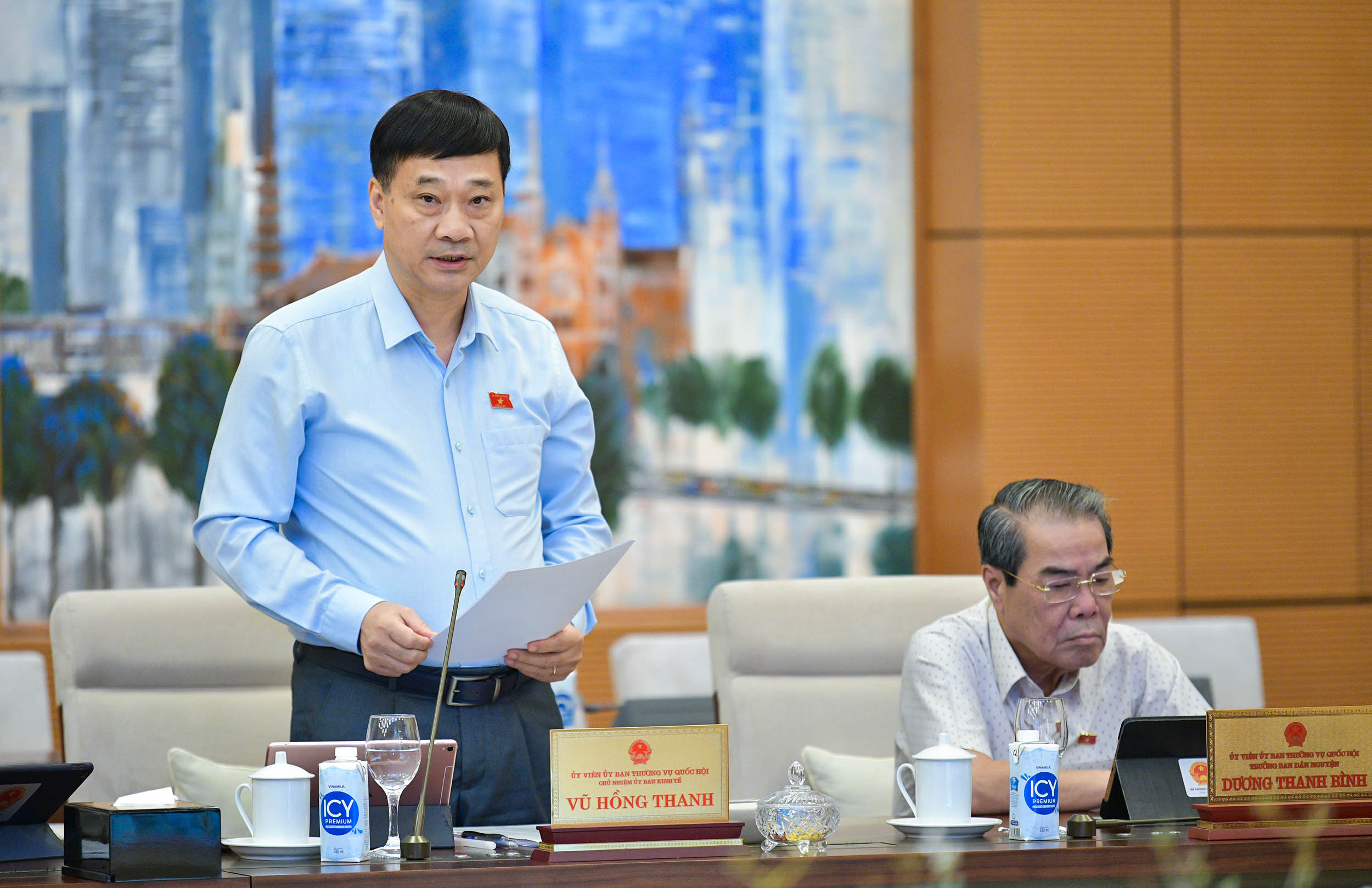 Phó thủ tướng thường trực: 'Chúng ta làm luật một hồi thì thắt nghẹt hết tất cả'- Ảnh 1. Phó thủ tướng thường trực: 'Chúng ta làm luật một hồi thì thắt nghẹt hết tất cả'- Ảnh 1.