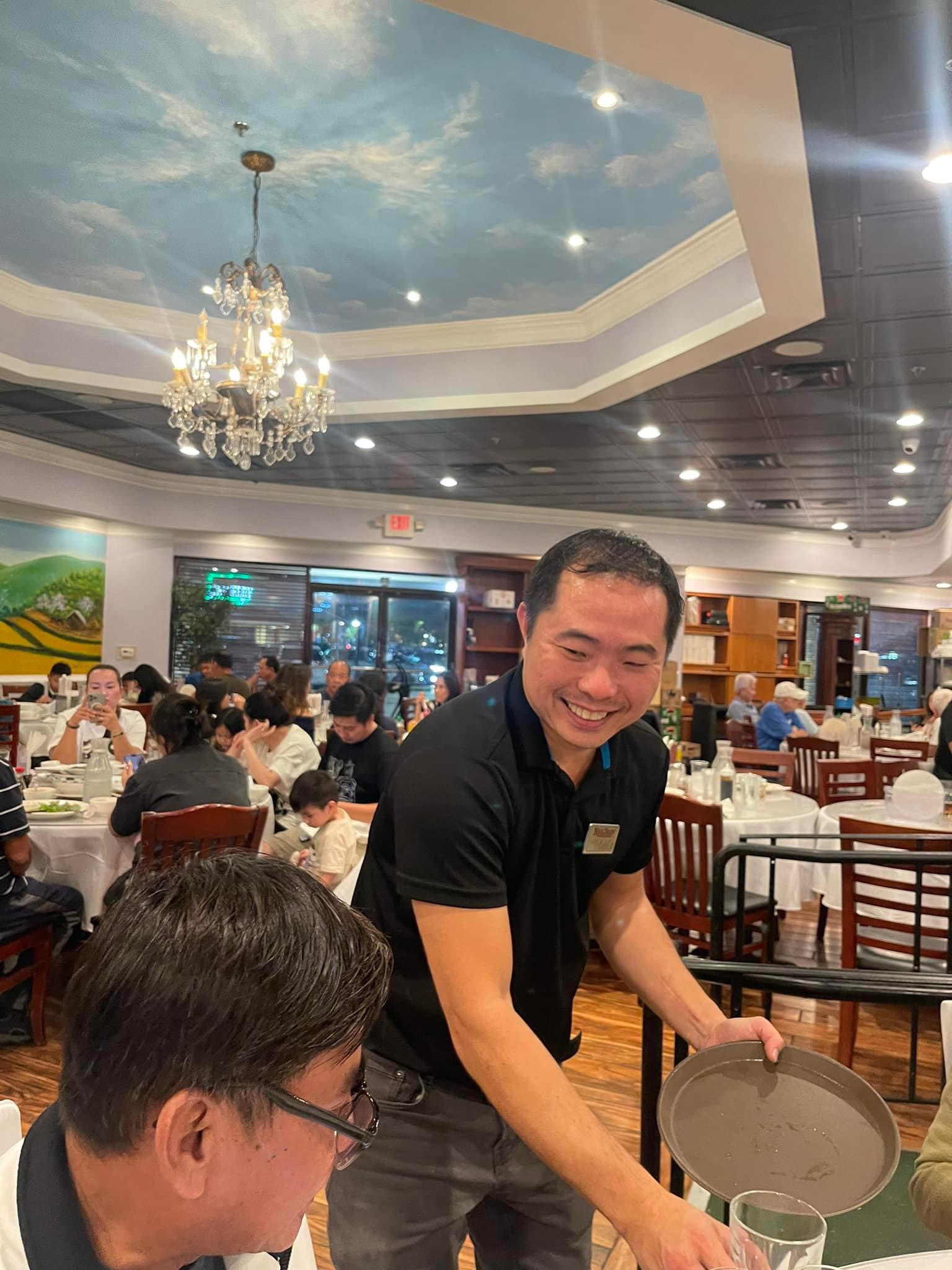 Việt kiều Mỹ ứng phó siêu bão Milton: Miễn phí đồ ăn, chỗ ở cho đồng hương- Ảnh 5.
