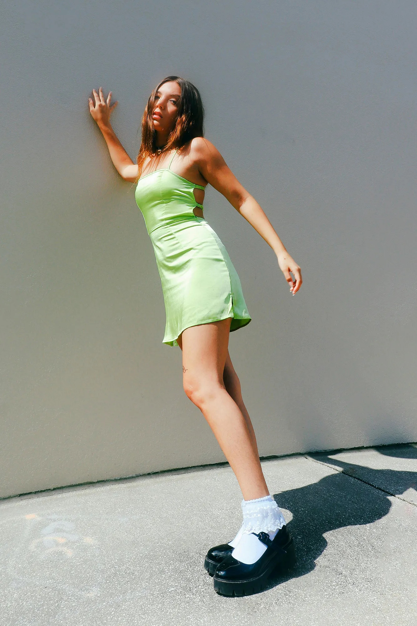 הגדילו את הגובה של בנות קטנות עם 5 סגנונות נעליים אלה - תמונה 7. Tăng chiều cao cho cô gái nhỏ nhắn với 5 kiểu giày này- Ảnh 7.