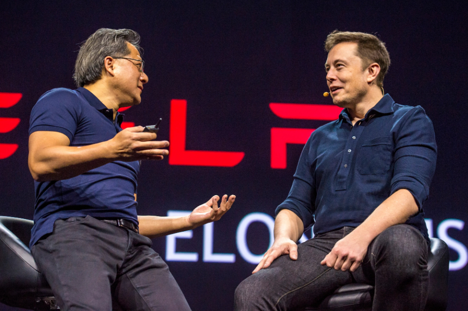 CEO Nvidia ca ngợi Elon Musk là 'siêu nhân'