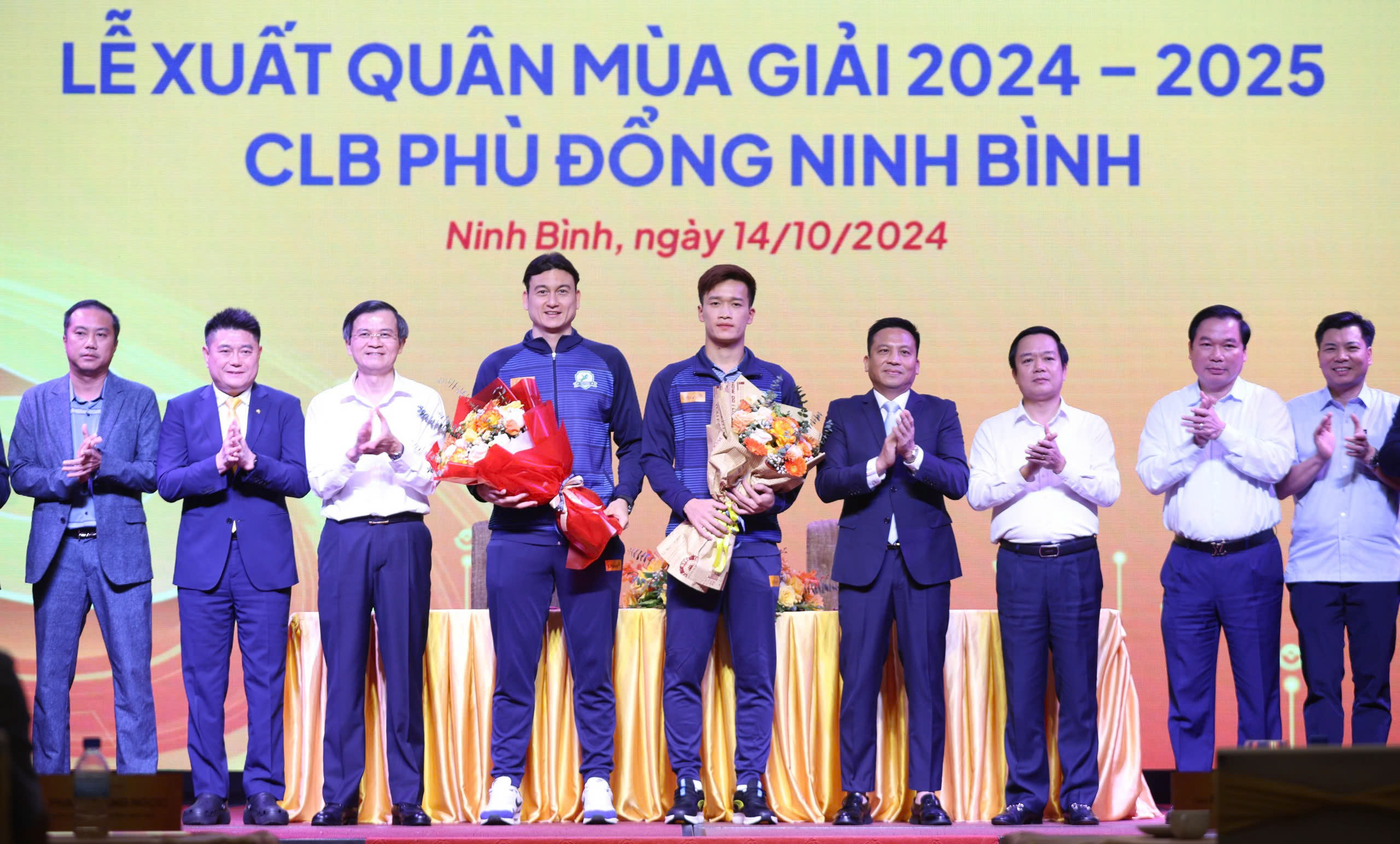 Ra mắt Hoàng Đức và Văn Lâm, CLB Ninh Bình quyết giành vé lên V-League- Ảnh 2.