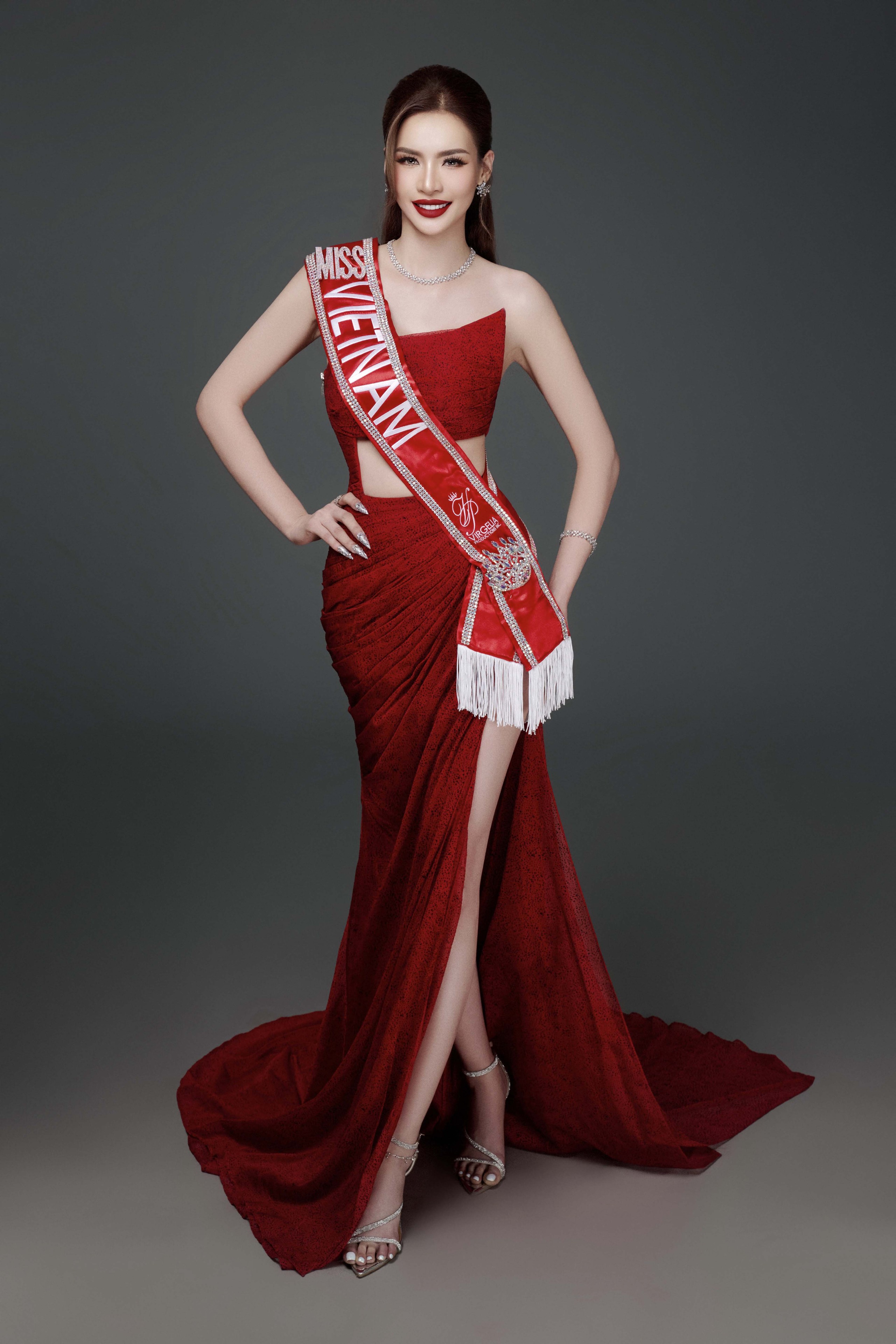 Người đẹp gốc Việt gây chú ý tại Miss Asia USA 2024- Ảnh 4.