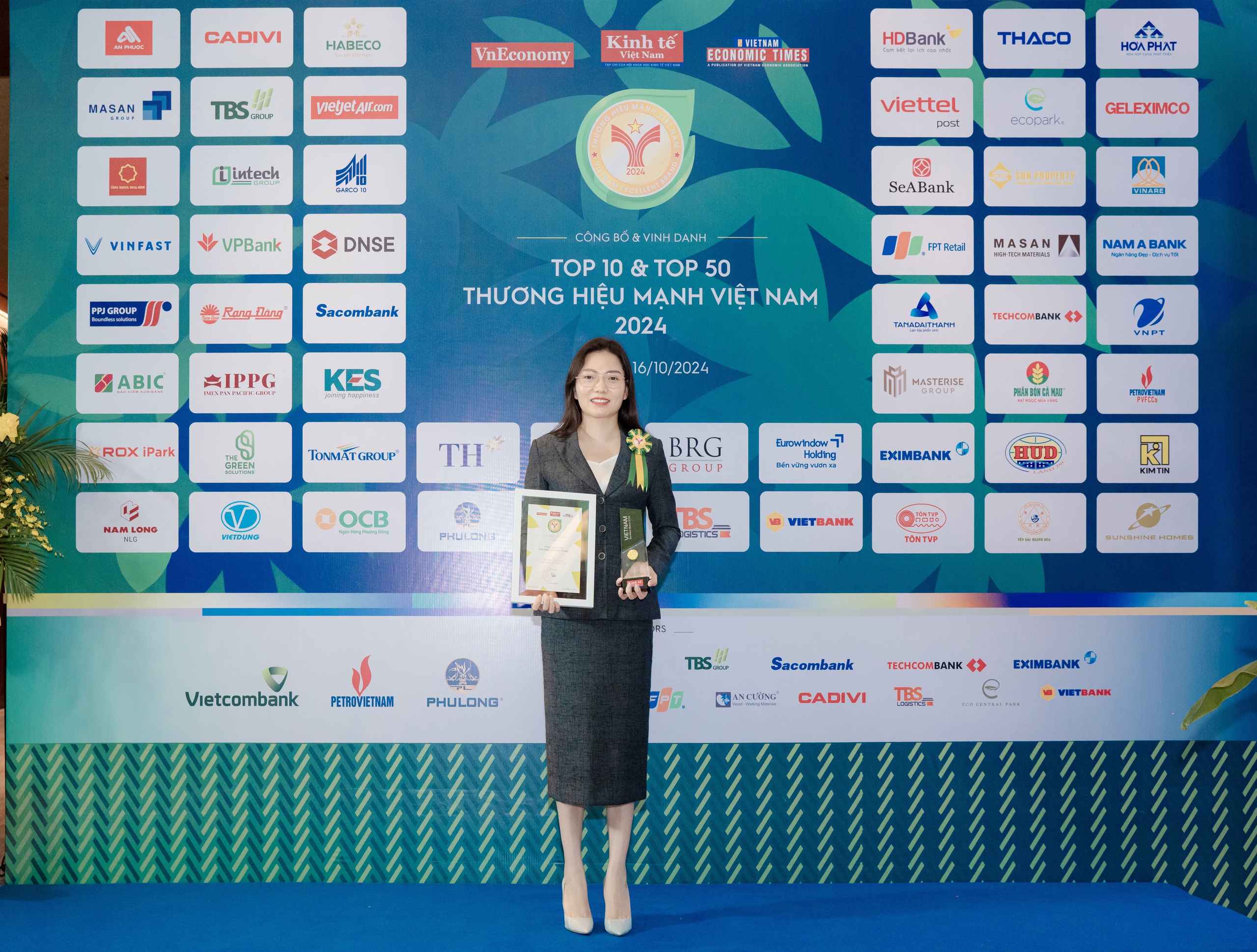 Sunshine Homes được vinh danh Top Thương hiệu mạnh - Phát triển bền vững 2024- Ảnh 2. Sunshine Homes được vinh danh Top Thương hiệu mạnh - Phát triển bền vững 2024- Ảnh 2.
