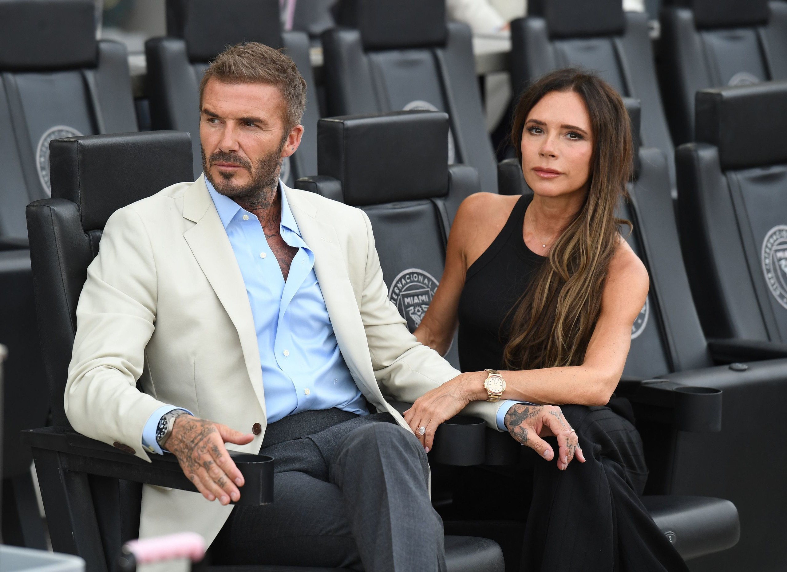 Động thái bất ngờ của David Beckham, tờ Marca trao giải đặc biệt cho Messi