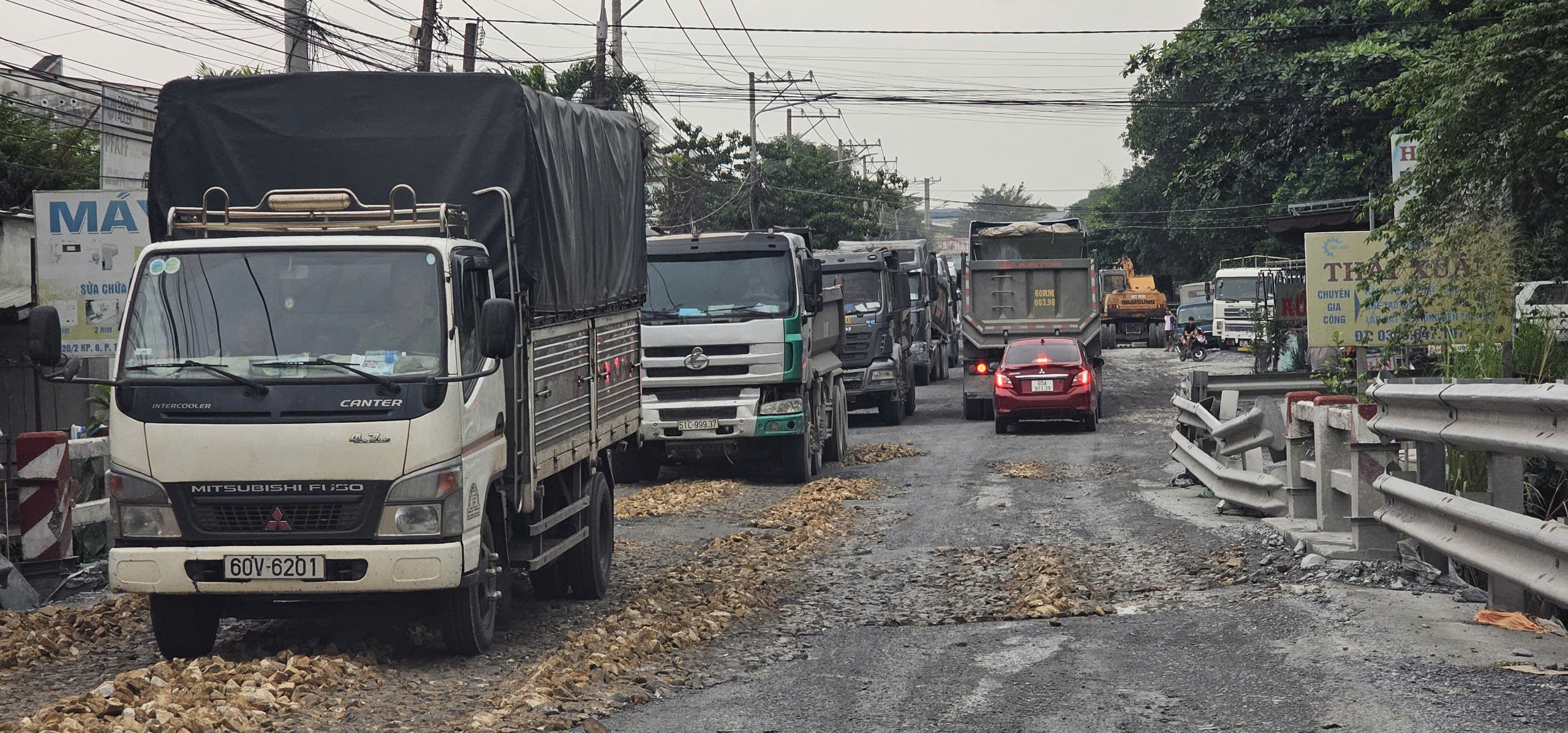 Đồng Nai: Đưa tuyến đường Hoàng Văn Bổn 'đầy thương tích' ra khỏi dự án BOT 768- Ảnh 2.