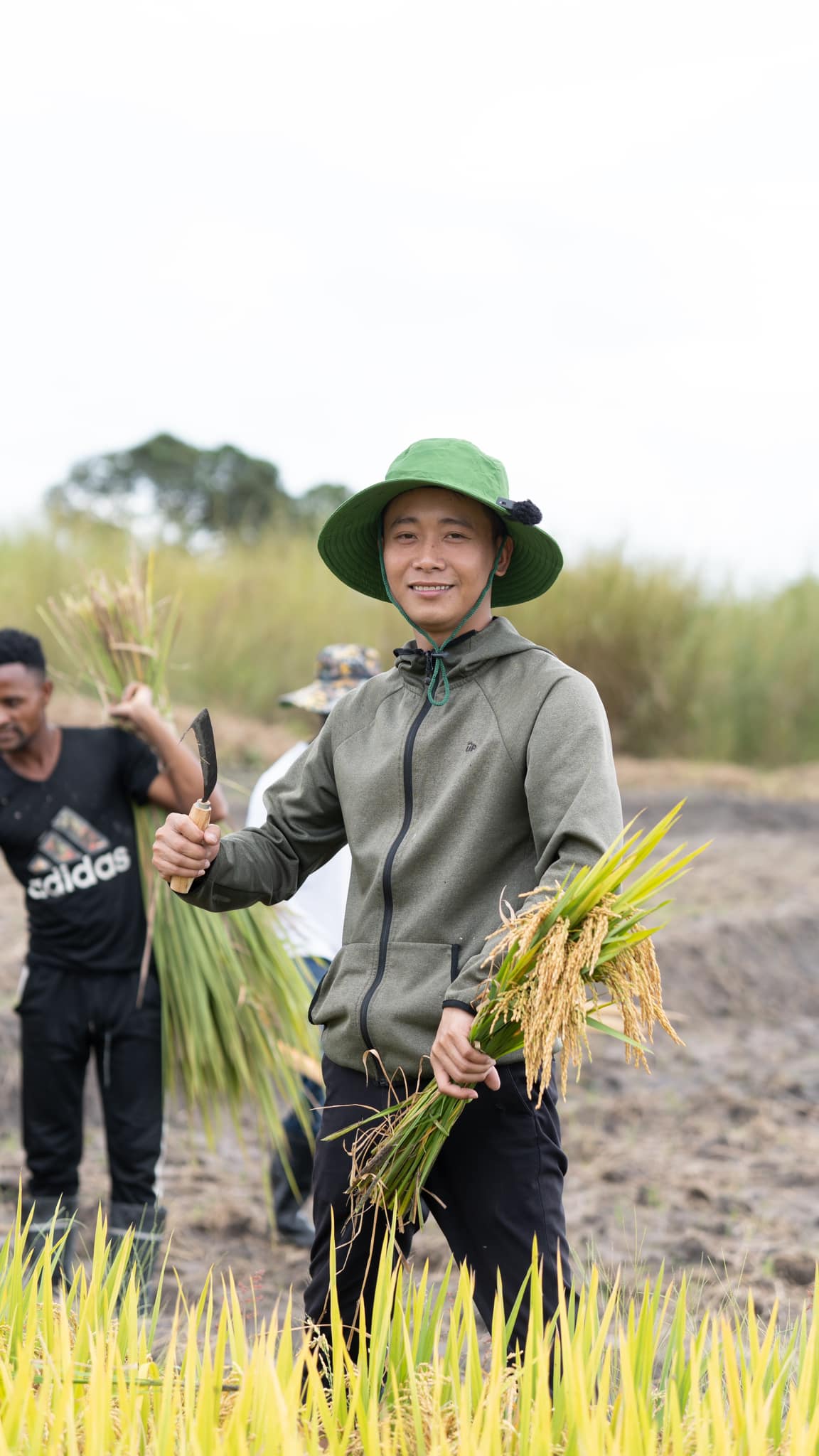 Cuộc sống Quang Linh Vlogs trước khi trở thành Ủy viên T.Ư MTTQ Việt Nam- Ảnh 1.