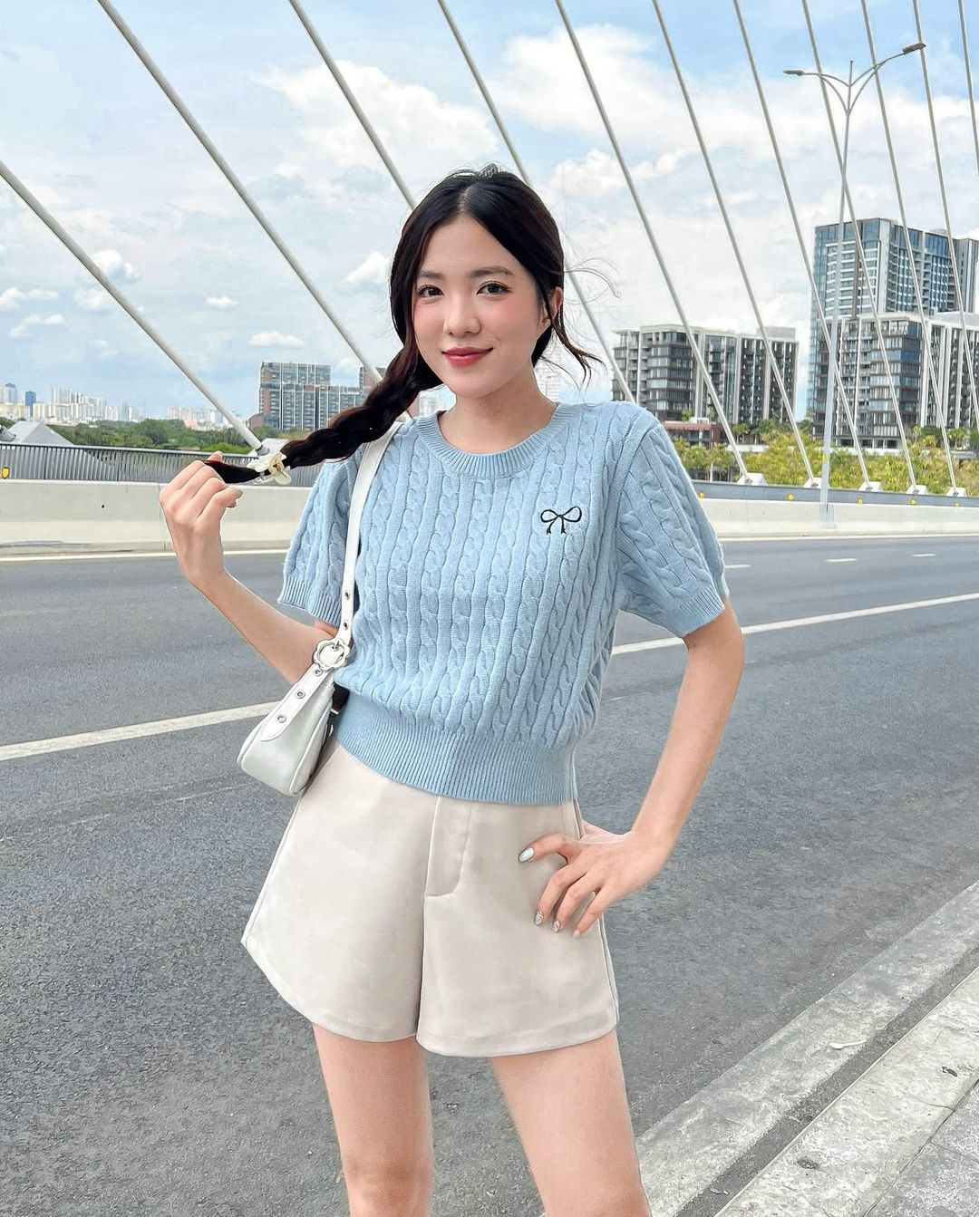 ឱបរដូវស្លឹកឈើជ្រុះជាមួយអាវយឺតទន់ - រូបថត 4 ។ Ôm trọn mùa thu với những chiếc áo len mềm mại- Ảnh 4.