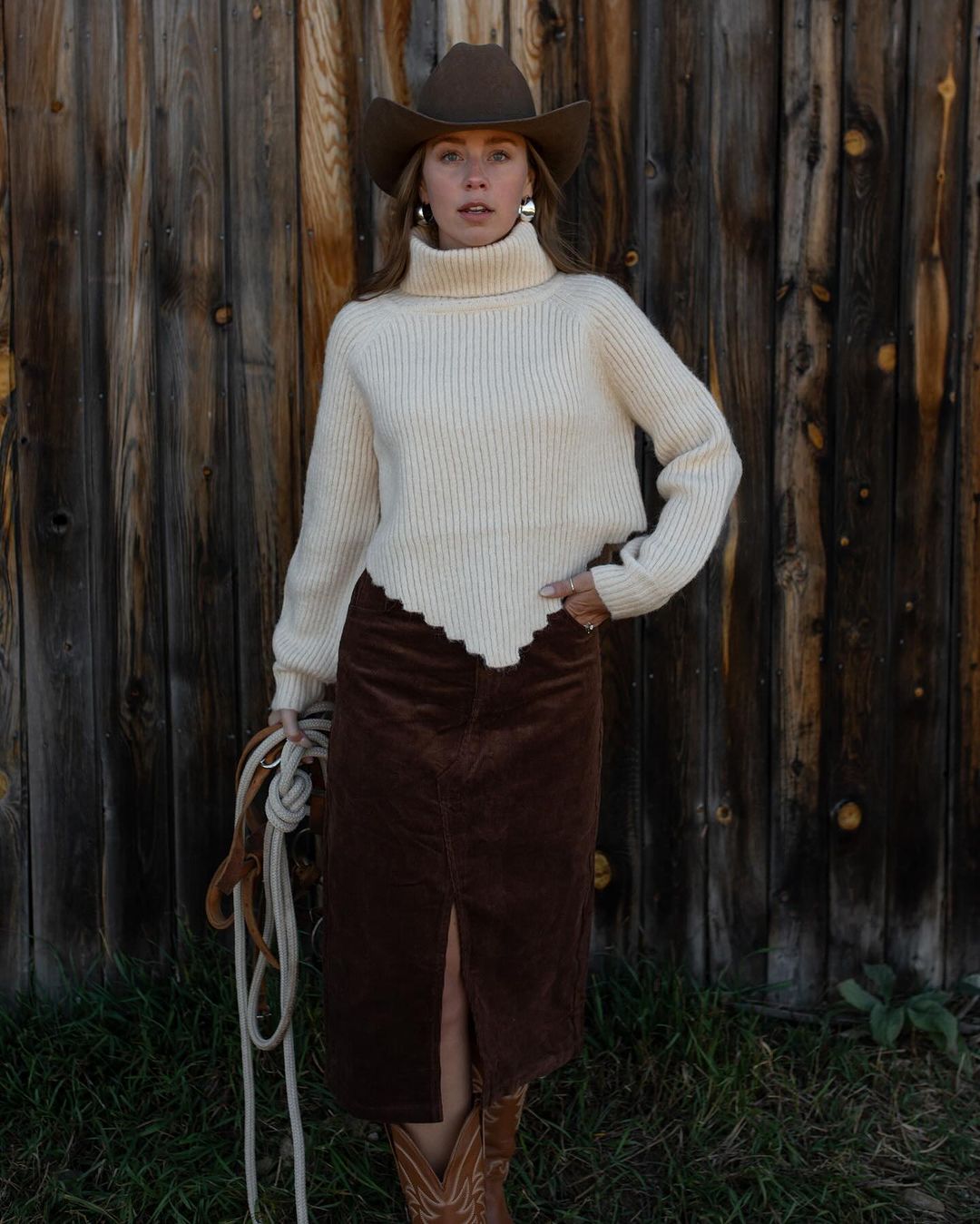 ឱបរដូវស្លឹកឈើជ្រុះជាមួយអាវយឺតទន់ - រូបថត 6 ។ Ôm trọn mùa thu với những chiếc áo len mềm mại- Ảnh 6.