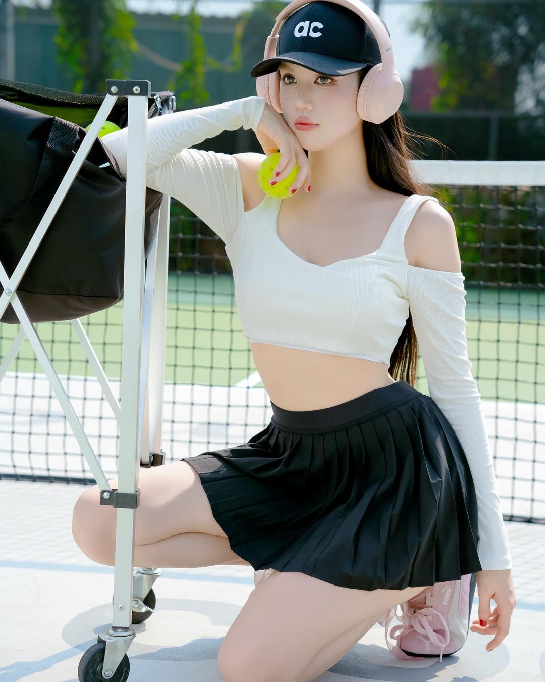 एक गतिशील और युवा स्पोर्टी शैली के साथ दिखाओ - फोटो 1. Bung xõa cùng phong cách thể thao năng động và trẻ trung- Ảnh 1.