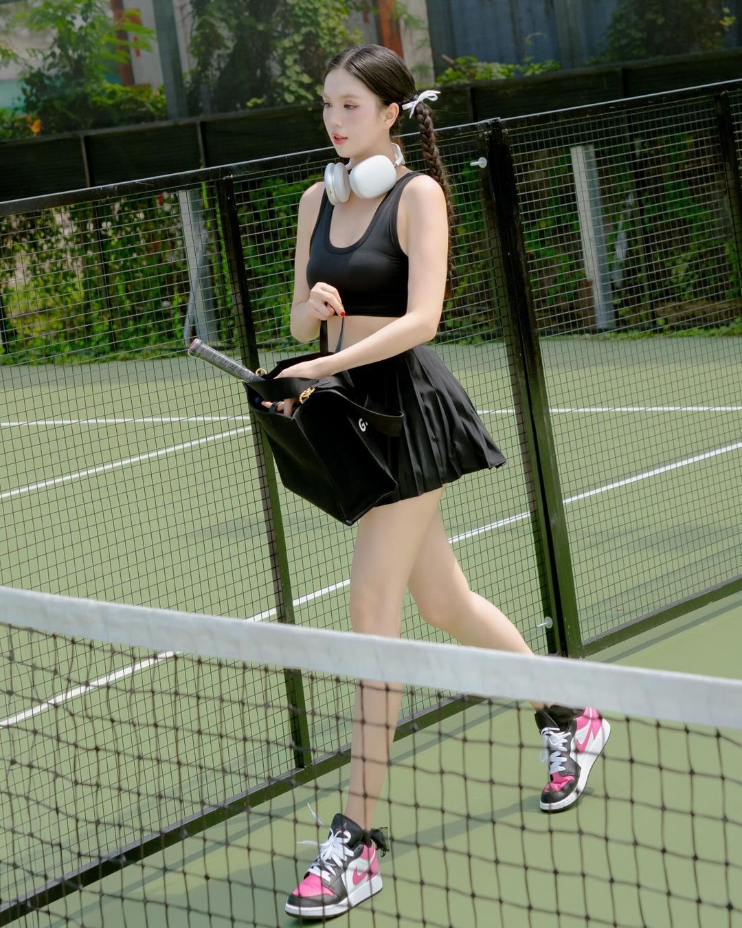 एक गतिशील और युवा स्पोर्टी शैली के साथ दिखाओ - फोटो 7. Bung xõa cùng phong cách thể thao năng động và trẻ trung- Ảnh 7.