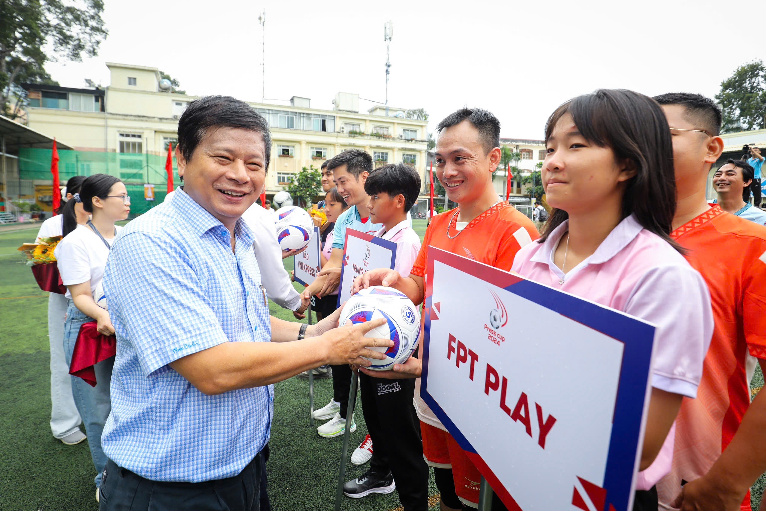 Khai mạc Press Cup 2024: Tràn ngập niềm vui, các trận đấu hấp dẫn- Ảnh 5.