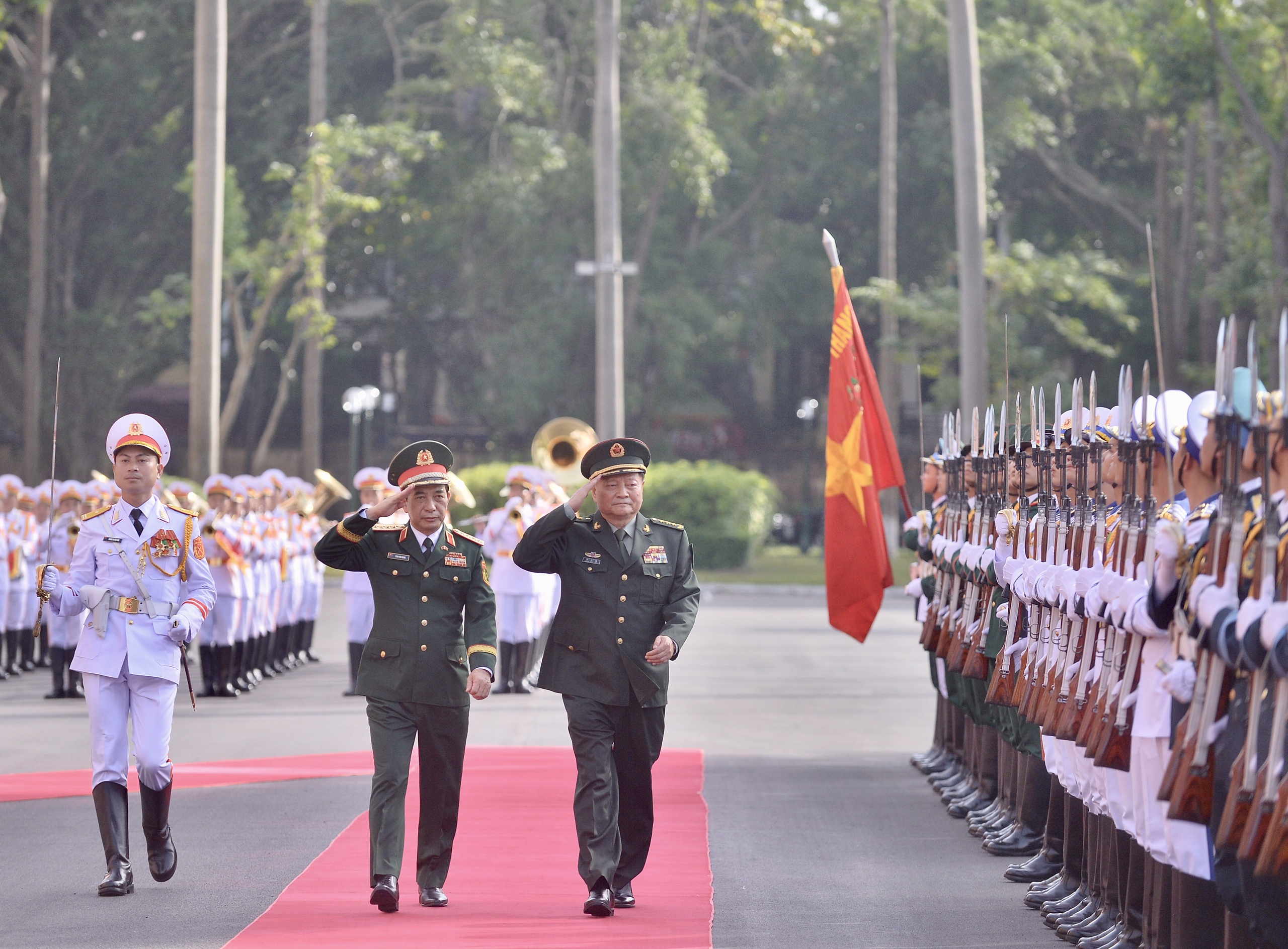 Đại tướng Phan Văn Giang hội đàm với Phó chủ tịch Quân ủy T.Ư Trung Quốc- Ảnh 6.