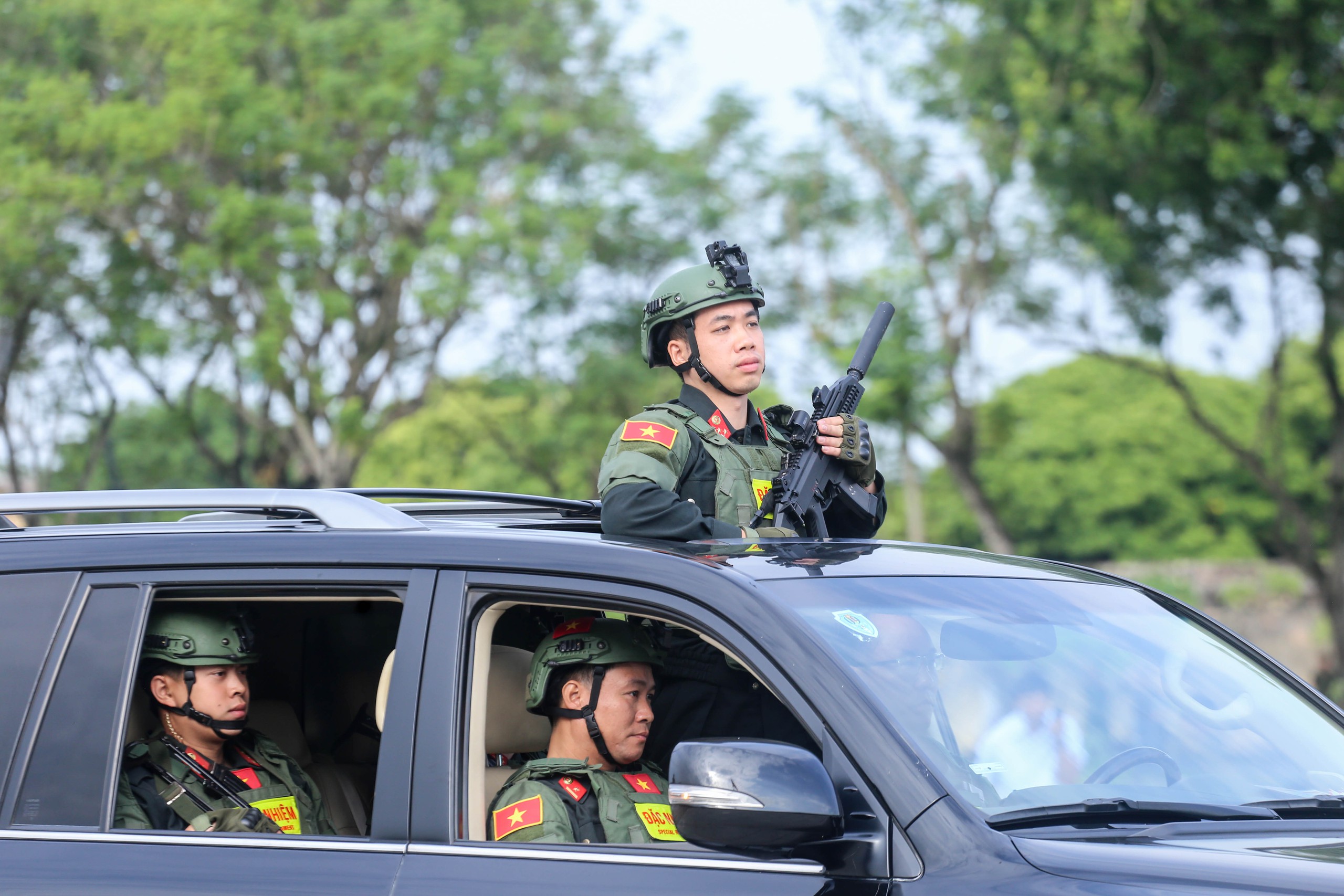 Lực lượng công an diễu binh, biểu diễn võ thuật mãn nhãn tại Huế- Ảnh 12.