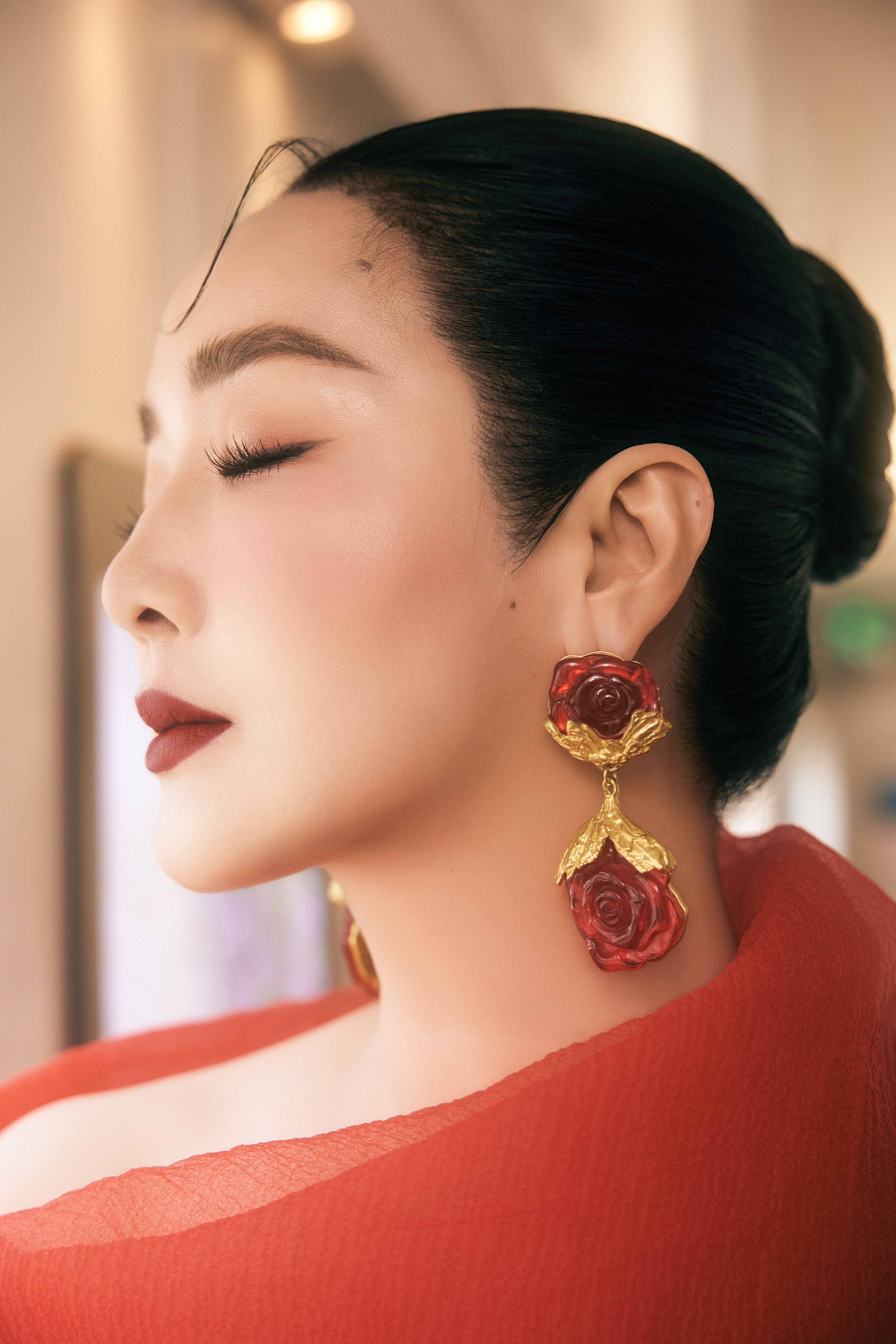 La señorita Giang My prefiere el estilo clásico - Foto 8. Hoa hậu Giáng My chuộng phong cách cổ điển- Ảnh 8.