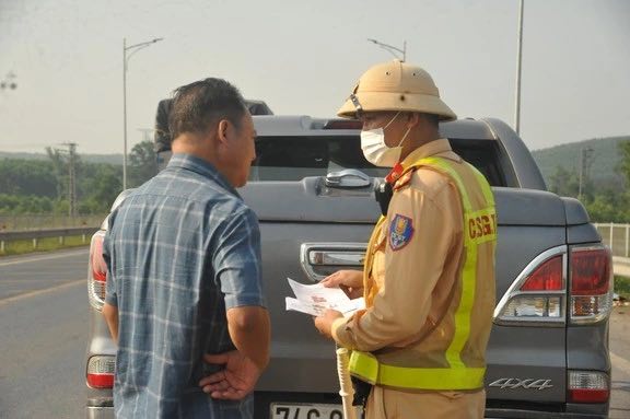 Loạt chính sách mới có hiệu lực từ tháng 11- Ảnh 3.