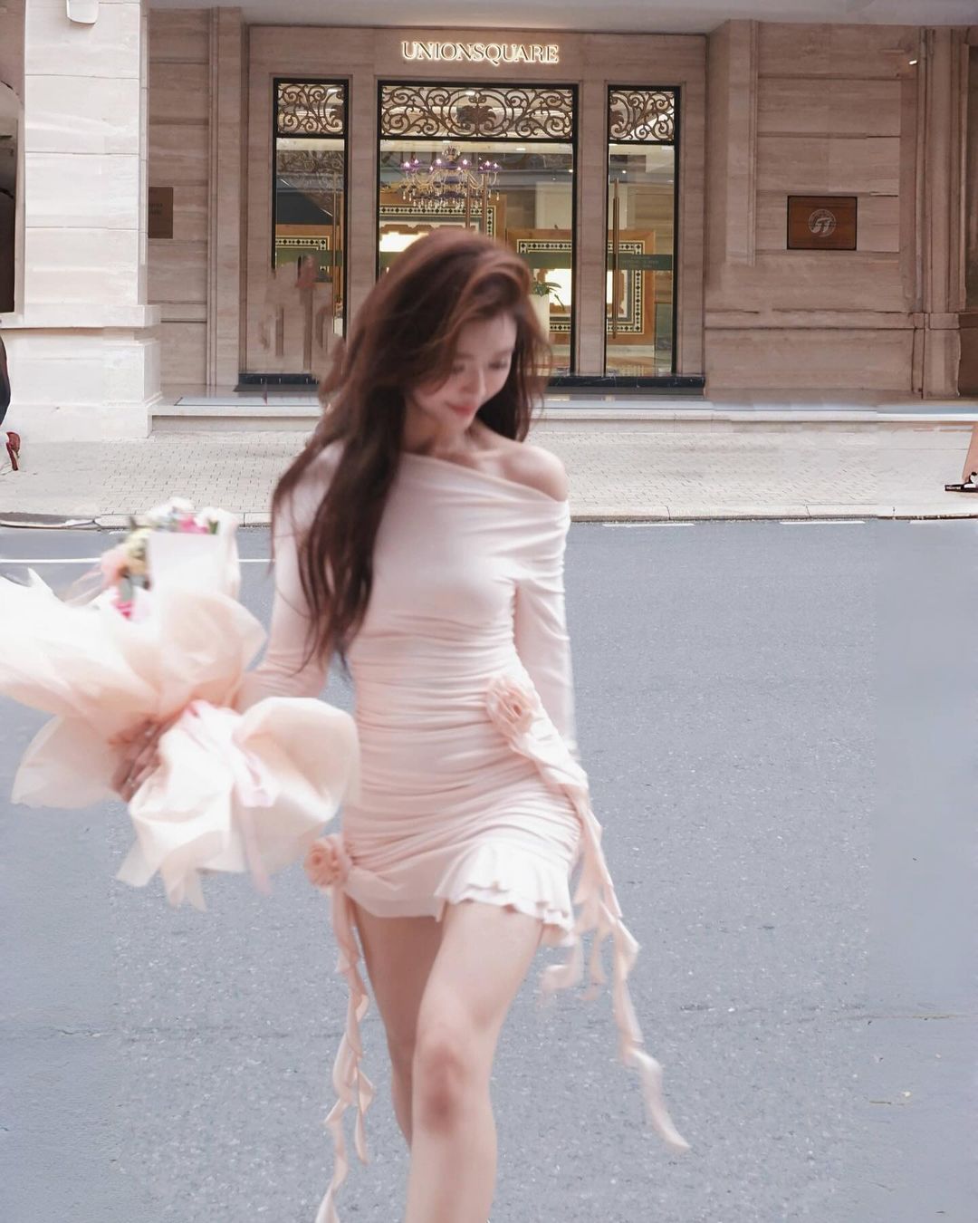 Необычайно сладкий, с конфетно-розовыми тонами - Фото 5. Ngọt ngào hết nấc với tông hồng kẹo ngọt- Ảnh 5.