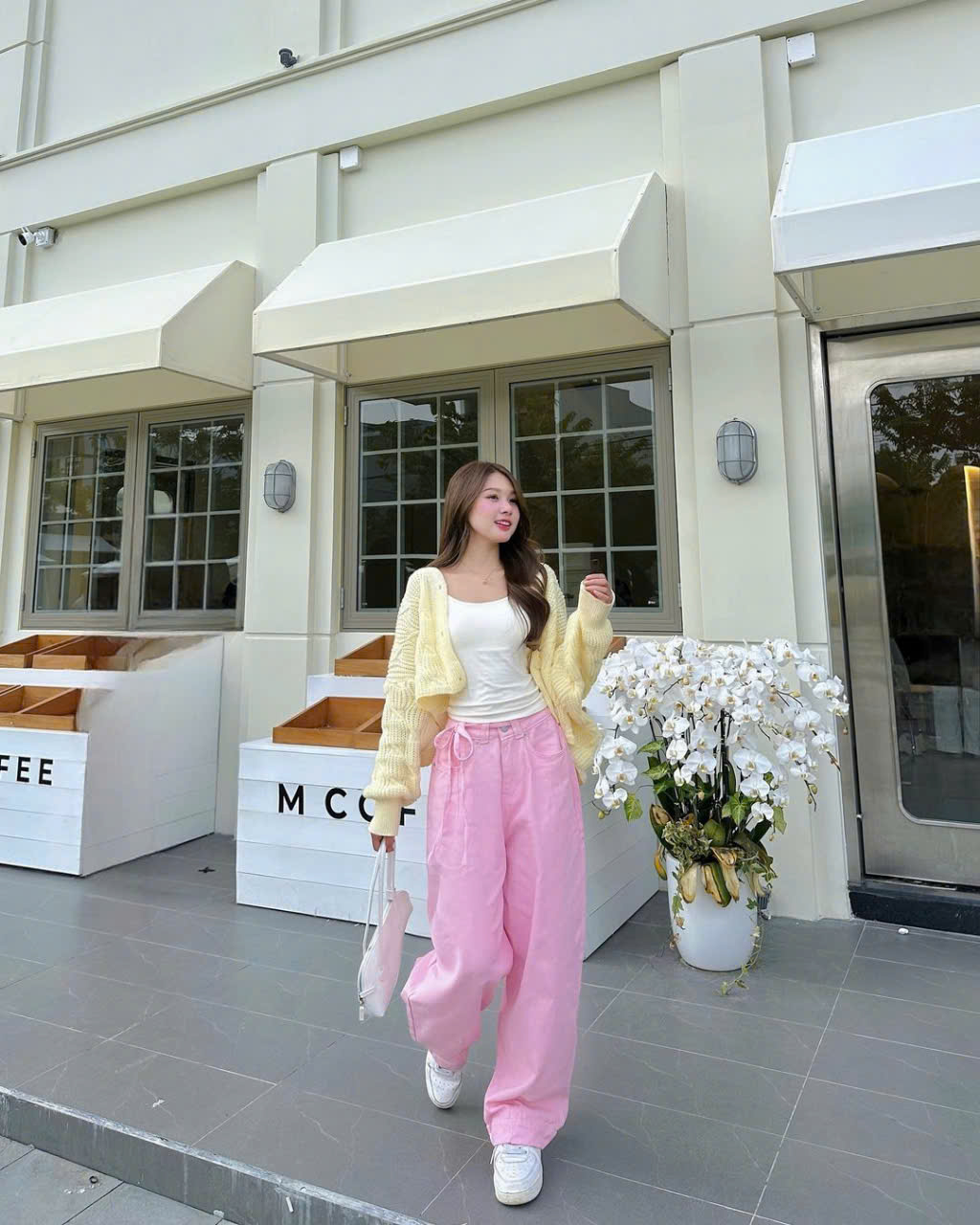 Необычайно сладкий, с конфетно-розовыми тонами - Фото 8. Ngọt ngào hết nấc với tông hồng kẹo ngọt- Ảnh 8.