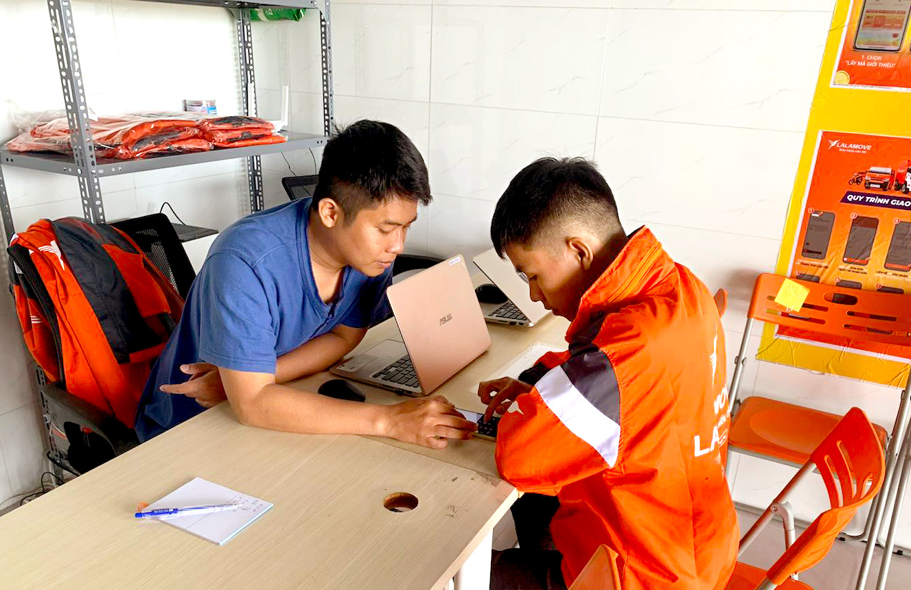 Lalamove ra mắt văn phòng hỗ trợ đối tác tài xế tại Đà Nẵng- Ảnh 2. Lalamove ra mắt văn phòng hỗ trợ đối tác tài xế tại Đà Nẵng- Ảnh 2.