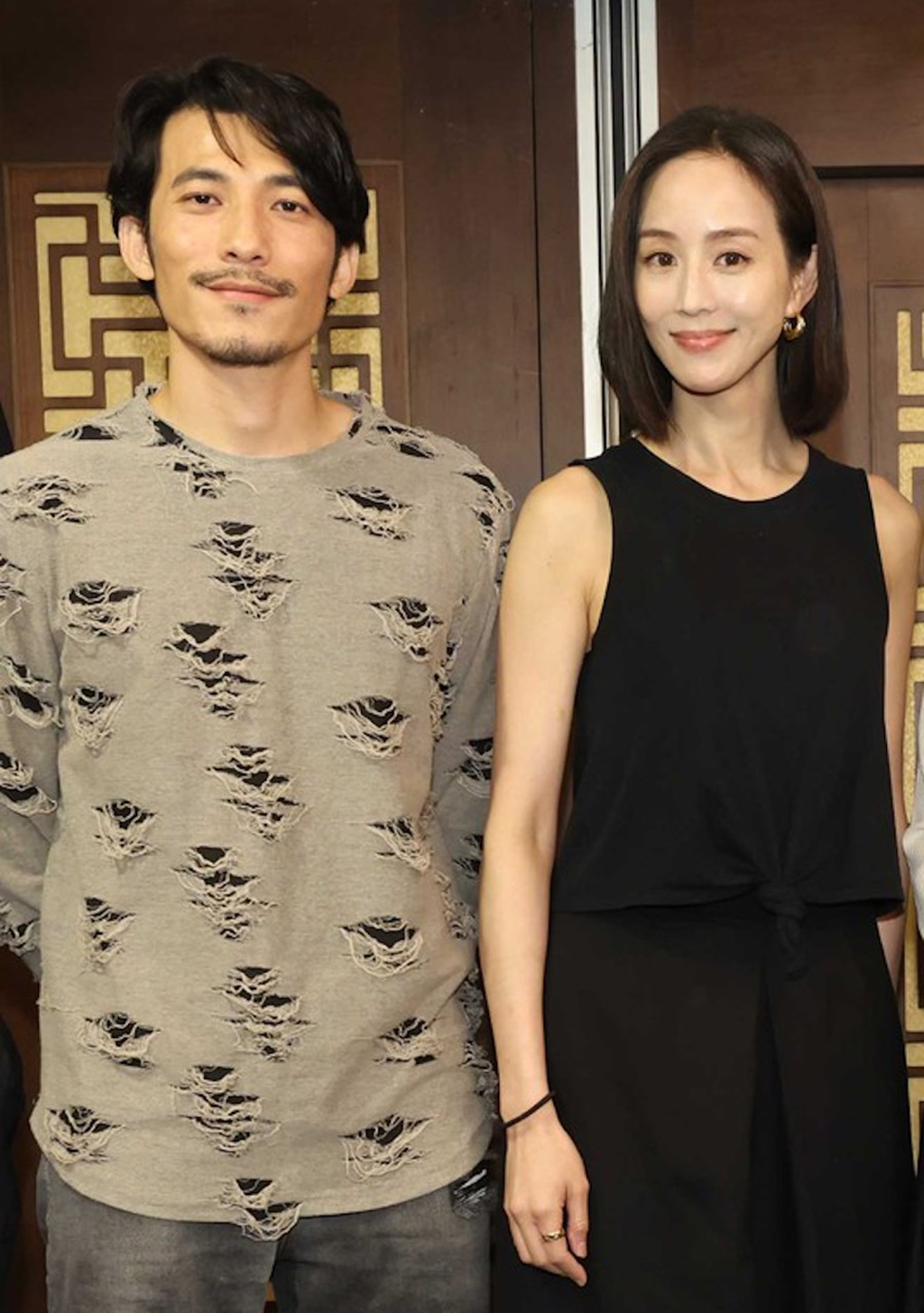 តារាសម្ដែងវៀតណាមសម្ដែងក្នុងភាពយន្តអន្តរជាតិ៖ ឱកាសជាច្រើន បញ្ហាប្រឈមជាច្រើន - រូបថត ២. Diễn viên Việt đóng phim quốc tế: Nhiều cơ hội, đầy thách thức- Ảnh 2.