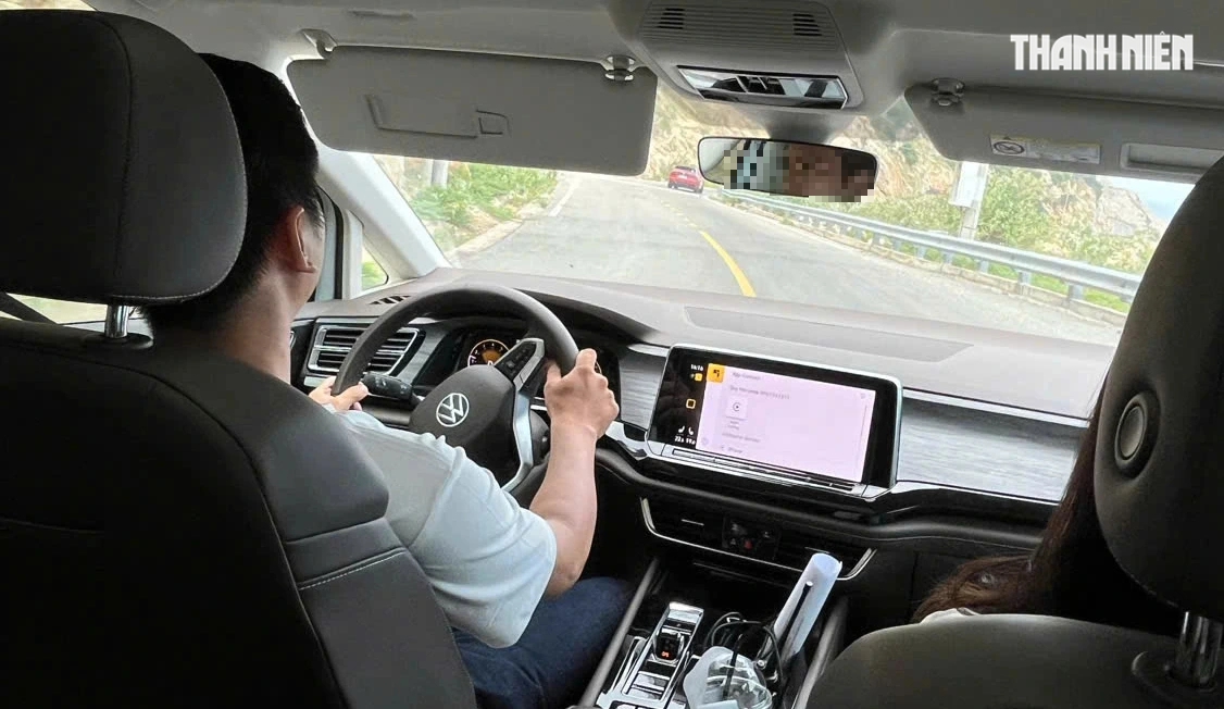 Những sai lầm người d&ugrave;ng &ocirc; t&ocirc; dễ mắc khi l&aacute;i xe đường d&agrave;i đi chơi lễ - Ảnh 3.