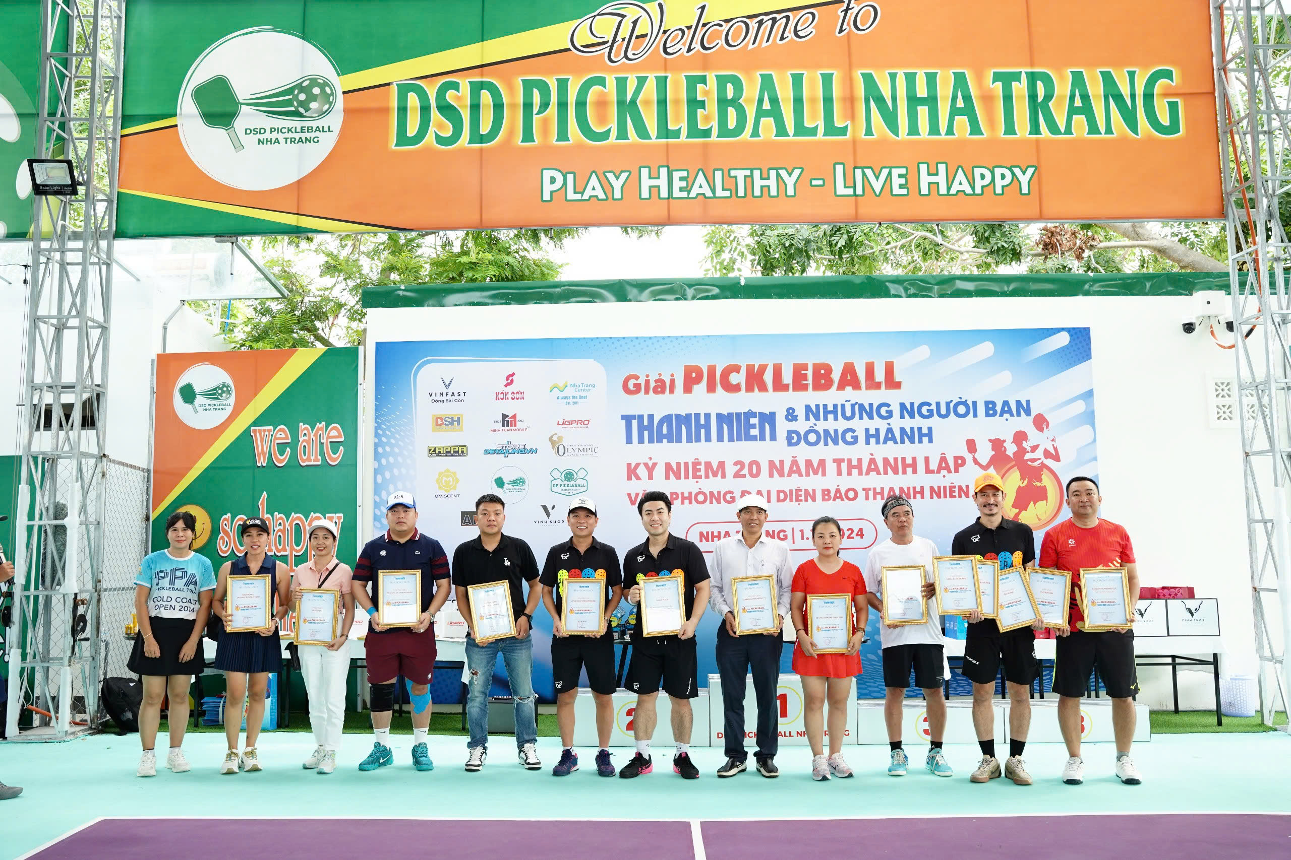 Giải pickleball Báo Thanh Niên và những người bạn đồng hành: Gây quỹ cho Cùng con đi tiếp cuộc đời- Ảnh 33.