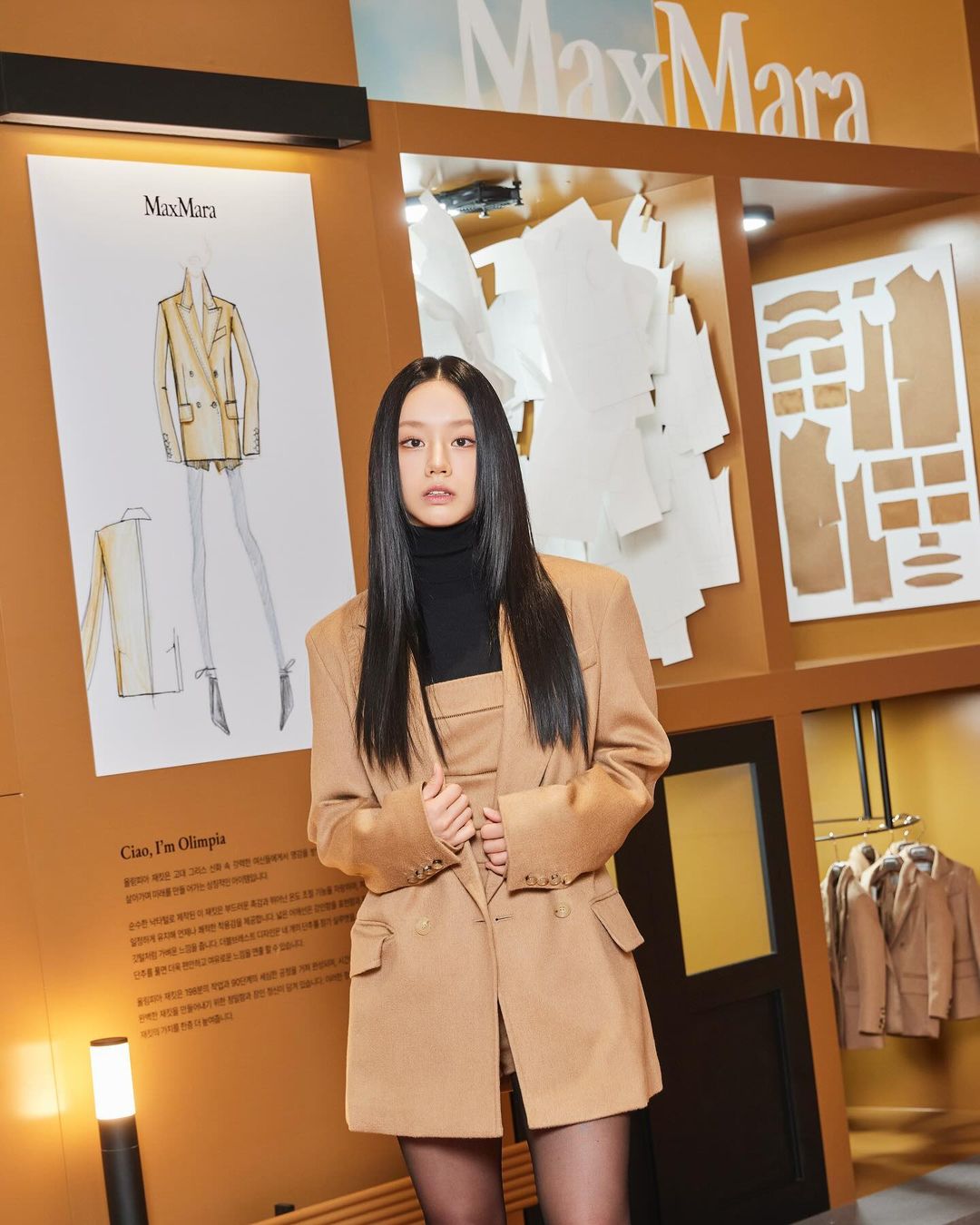 បំបាត់ភាពត្រជាក់ក្នុងរដូវរងាជាមួយនឹងសំលៀកបំពាក់ពណ៌ក្តៅ - រូបថត 5 ។ Xua tan cái lạnh mùa đông với trang phục gam màu nóng- Ảnh 5.