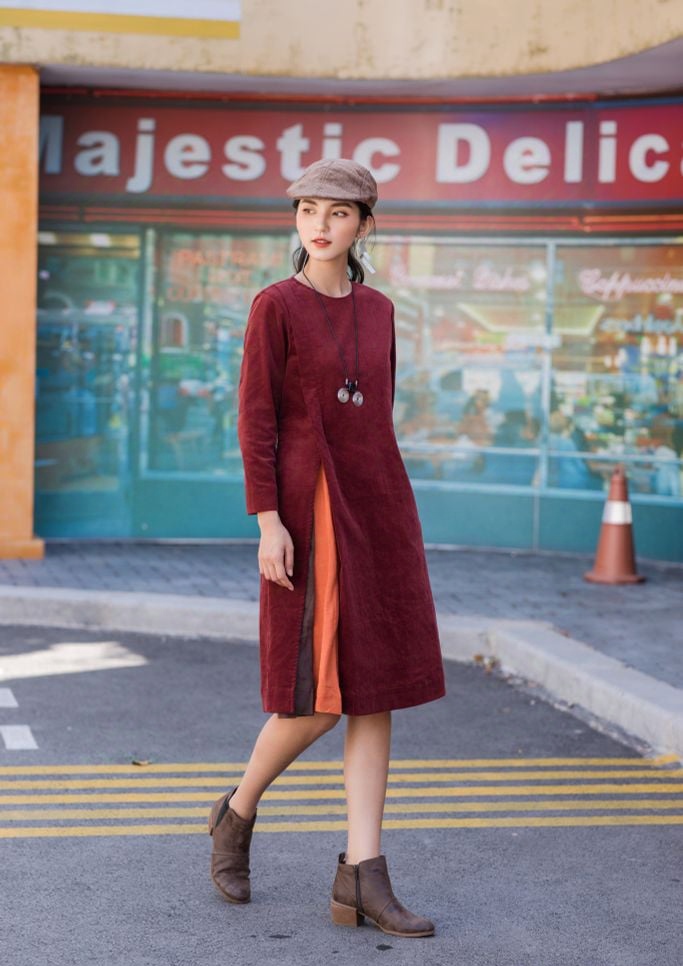 បំបាត់ភាពត្រជាក់ក្នុងរដូវរងាជាមួយនឹងសម្លៀកបំពាក់ពណ៌ក្តៅ - រូបថត 3 ។ Xua tan cái lạnh mùa đông với trang phục gam màu nóng- Ảnh 3.