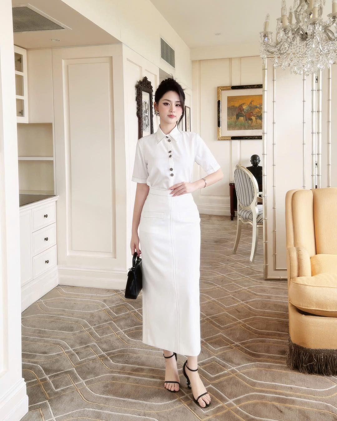 Vestidos camisa estilo 'bolso', simples, porém elegantes, para o escritório - Foto 6. ‘Bỏ túi’ những kiểu đầm sơ mi đơn giản mà sang trọng nơi công sở- Ảnh 6.