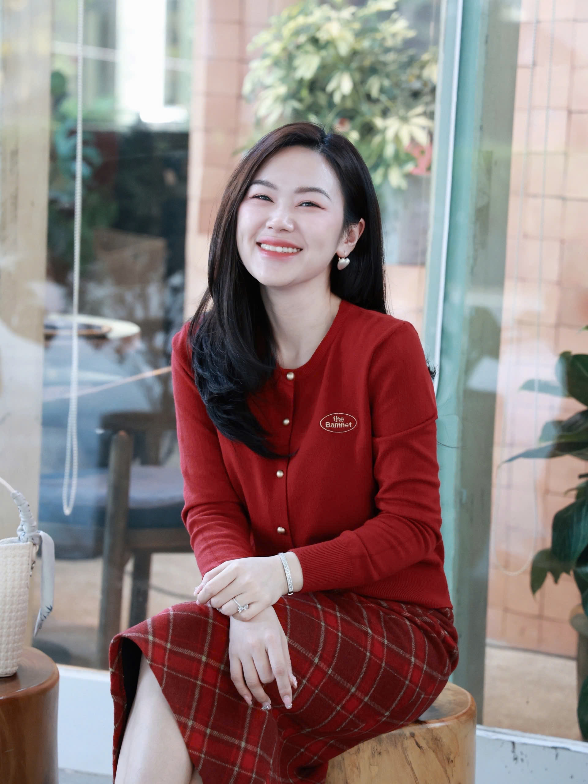 Khởi đầu phong cách thanh lịch với kiểu áo len mỏng- Ảnh 7. Khởi đầu phong cách thanh lịch với kiểu áo len mỏng- Ảnh 7.