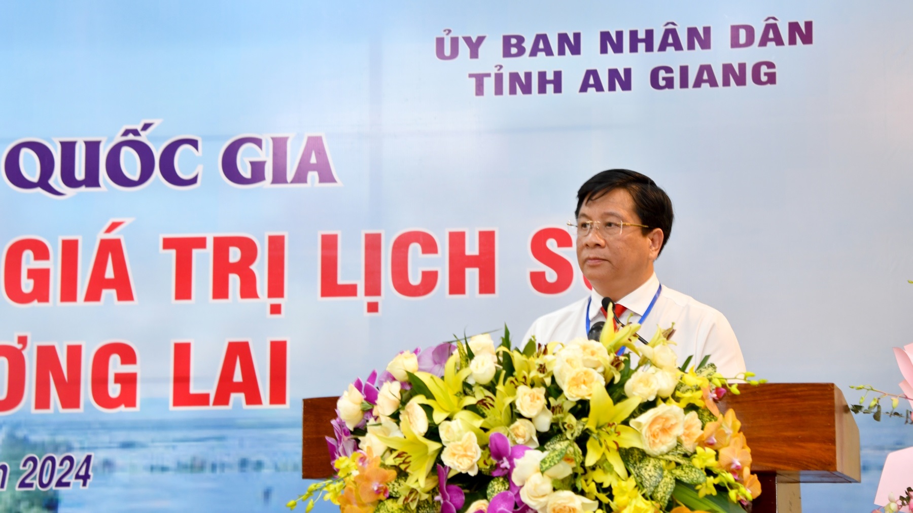 Các chủ tịch UBND tỉnh, thành mới sau sáp nhập - Ảnh 18.