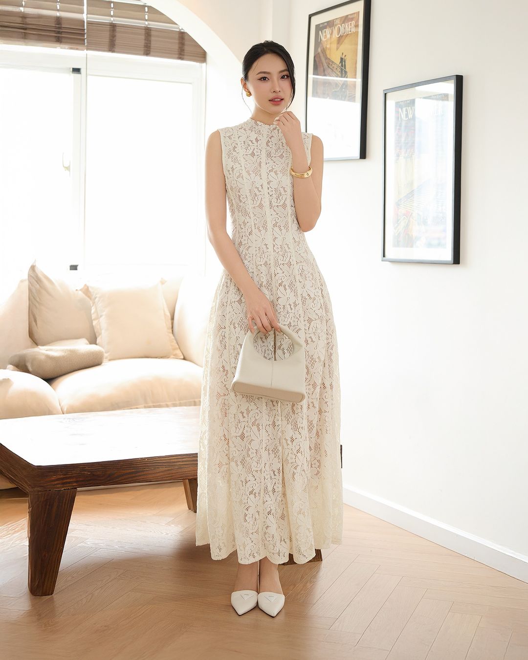 Merülj el a csipke ruhák bájában és romantikájában - 7. kép. Đắm chìm trong sự quyến rũ, lãng mạn của trang phục ren- Ảnh 7.