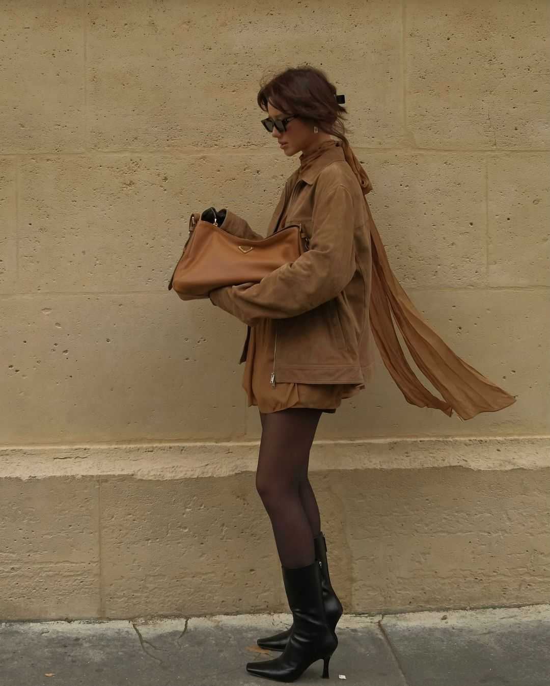 ແບບ monochrome ມີສີດຽວແຕ່ບໍ່ເຄີຍເບື່ອ - ຮູບ 13. Phong cách monochrome một gam màu nhưng không bao giờ nhàm chán- Ảnh 13.