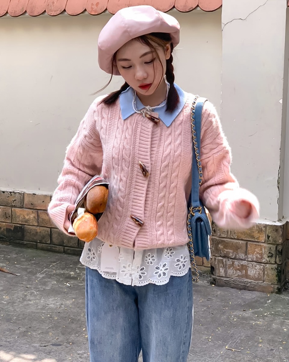 និន្នាការស្រមើស្រមៃបានត្រលប់មកវិញក្នុងរដូវរងារនេះ - រូបថត 10 ។ Mũ beret xu hướng hoài cổ quay trở lại trong mùa đông này- Ảnh 10.